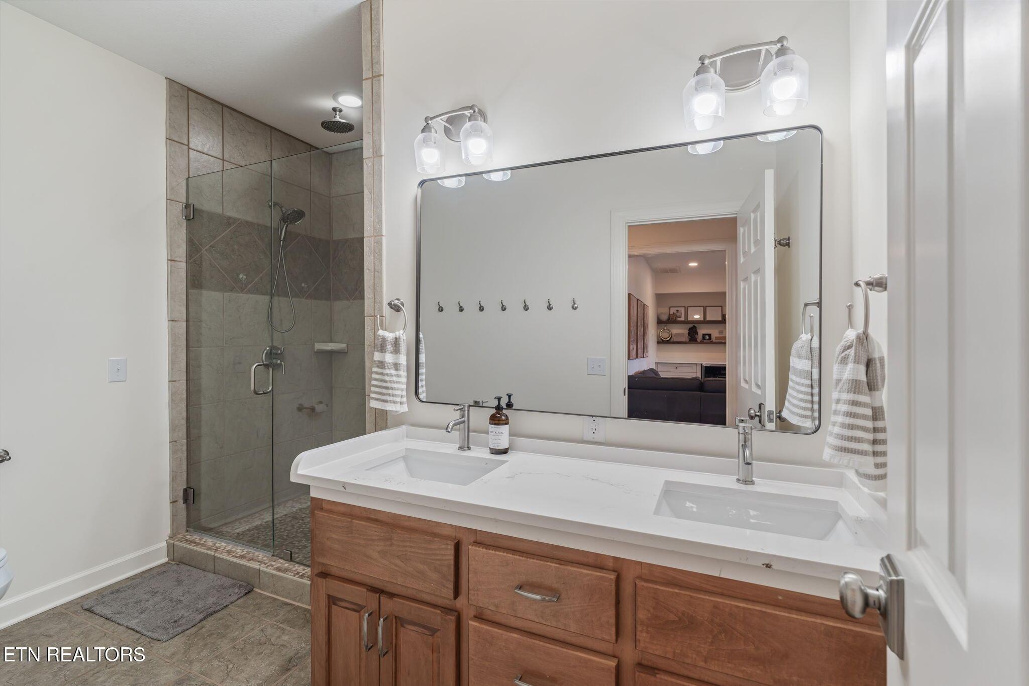 200 Stony Rock Lane, Jacksboro, TN - Norris Lake Real Estate - Image# 41