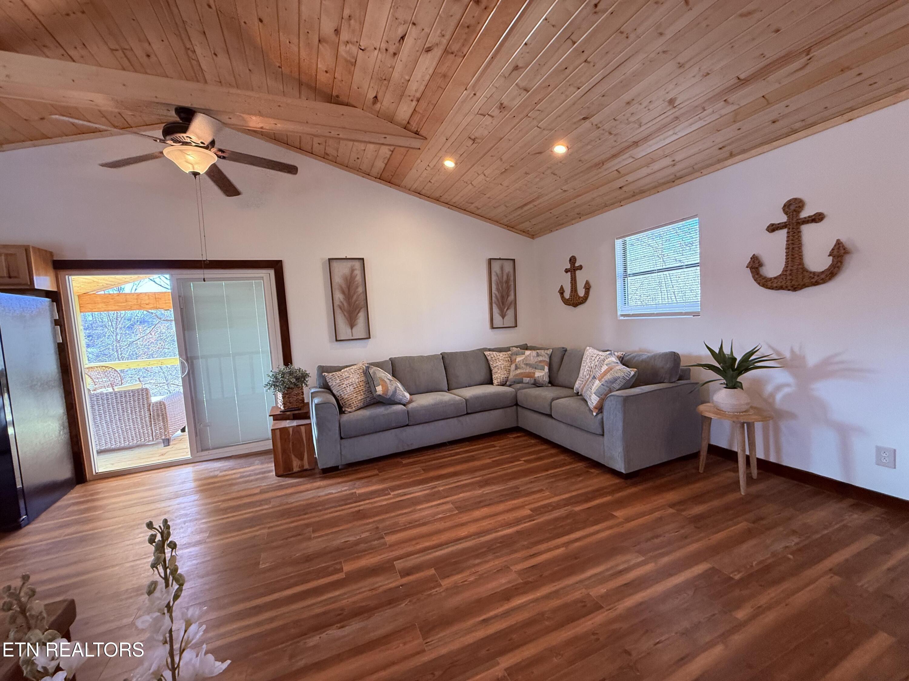 222 Big Creek Lane, Lafollette, TN - Norris Lake Real Estate - Image# 5