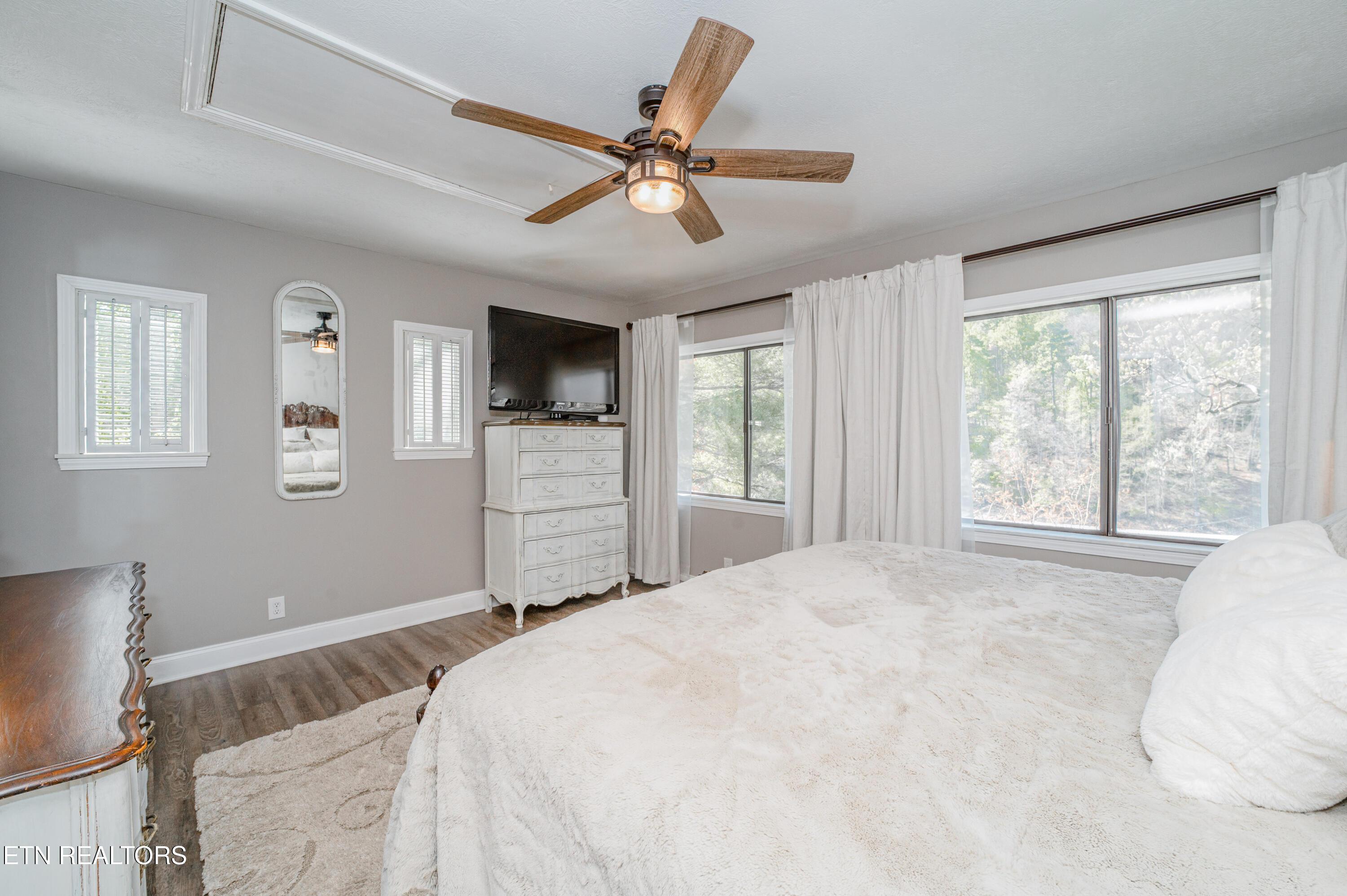 Norris Lake Real Estate - Image# 26