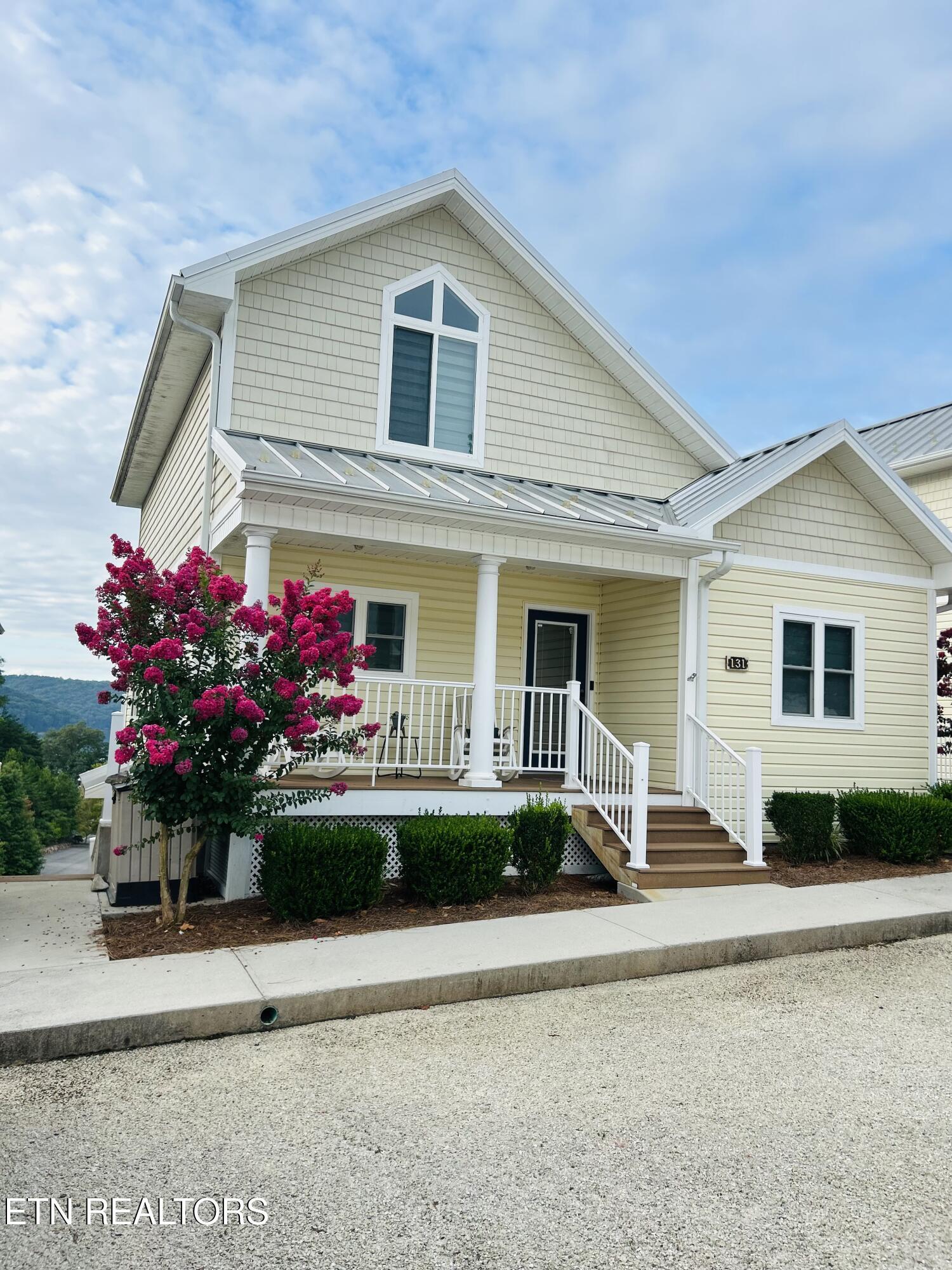 131 N Deer Village Lane, Lafollette, TN - Norris Lake Real Estate - Image# 1