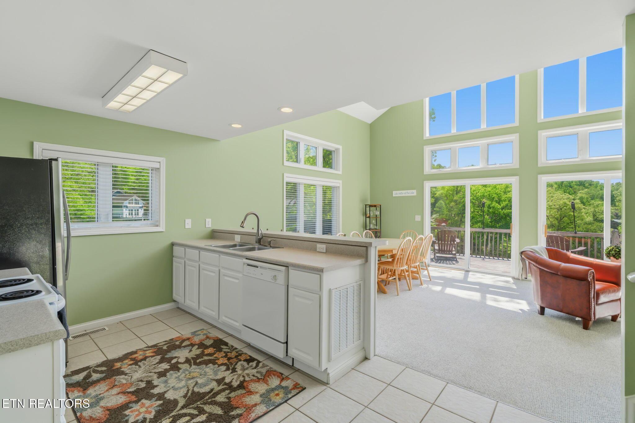 551 Deerwood Lane, Lafollette, TN - Norris Lake Real Estate - Image# 10