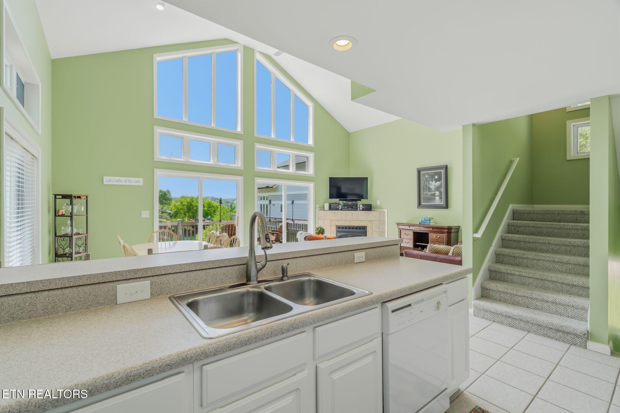 551 Deerwood Lane, Lafollette, TN - Norris Lake Real Estate - Image# 12