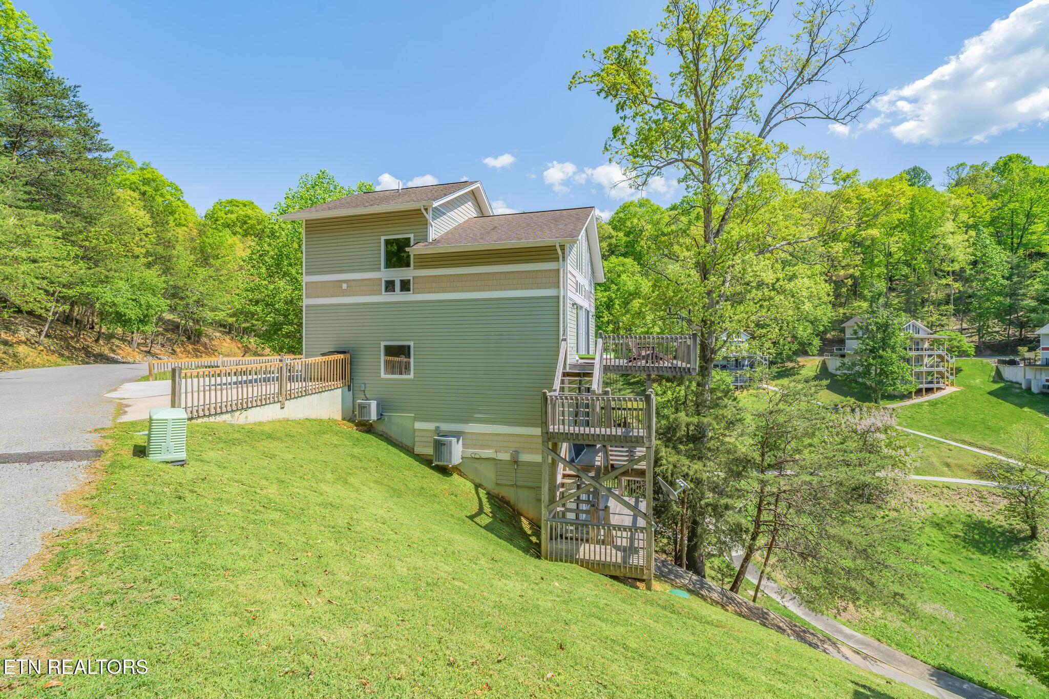 551 Deerwood Lane, Lafollette, TN - Norris Lake Real Estate - Image# 48
