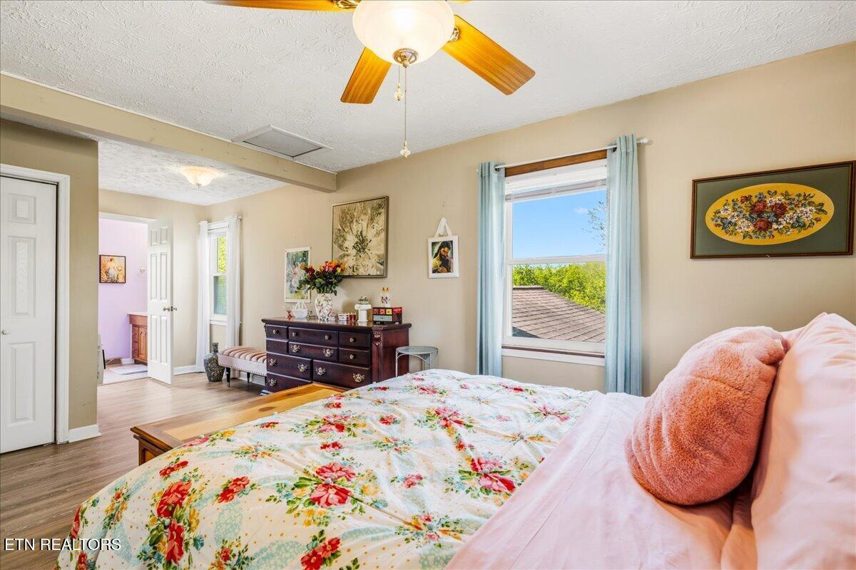 1178 Powell Valley Shores Circle, Speedwell, TN - Norris Lake Real Estate - Image# 20