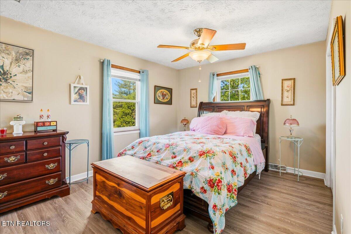 1178 Powell Valley Shores Circle, Speedwell, TN - Norris Lake Real Estate - Image# 25