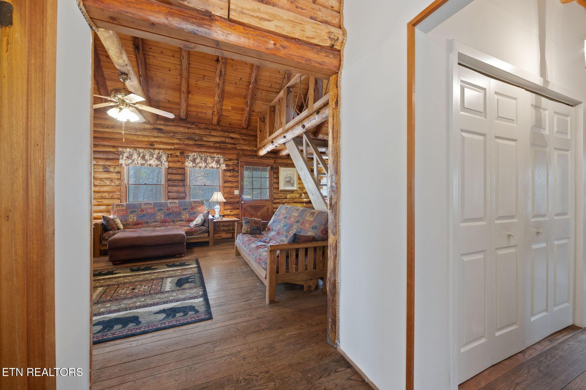 258 Marina Lane, Lafollette, TN - Norris Lake Real Estate - Image# 4