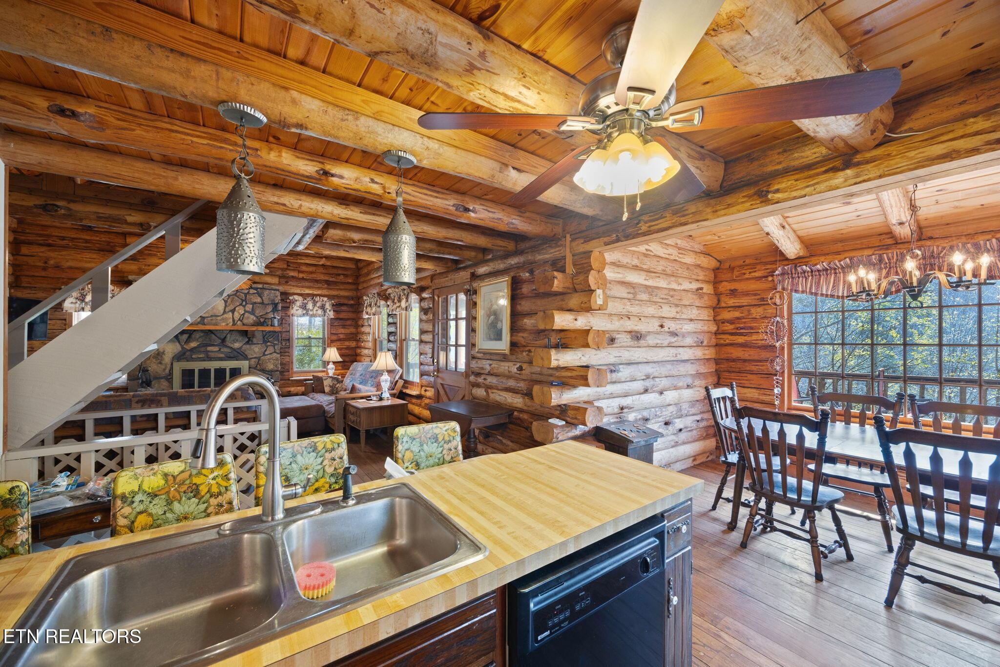 258 Marina Lane, Lafollette, TN - Norris Lake Real Estate - Image# 11