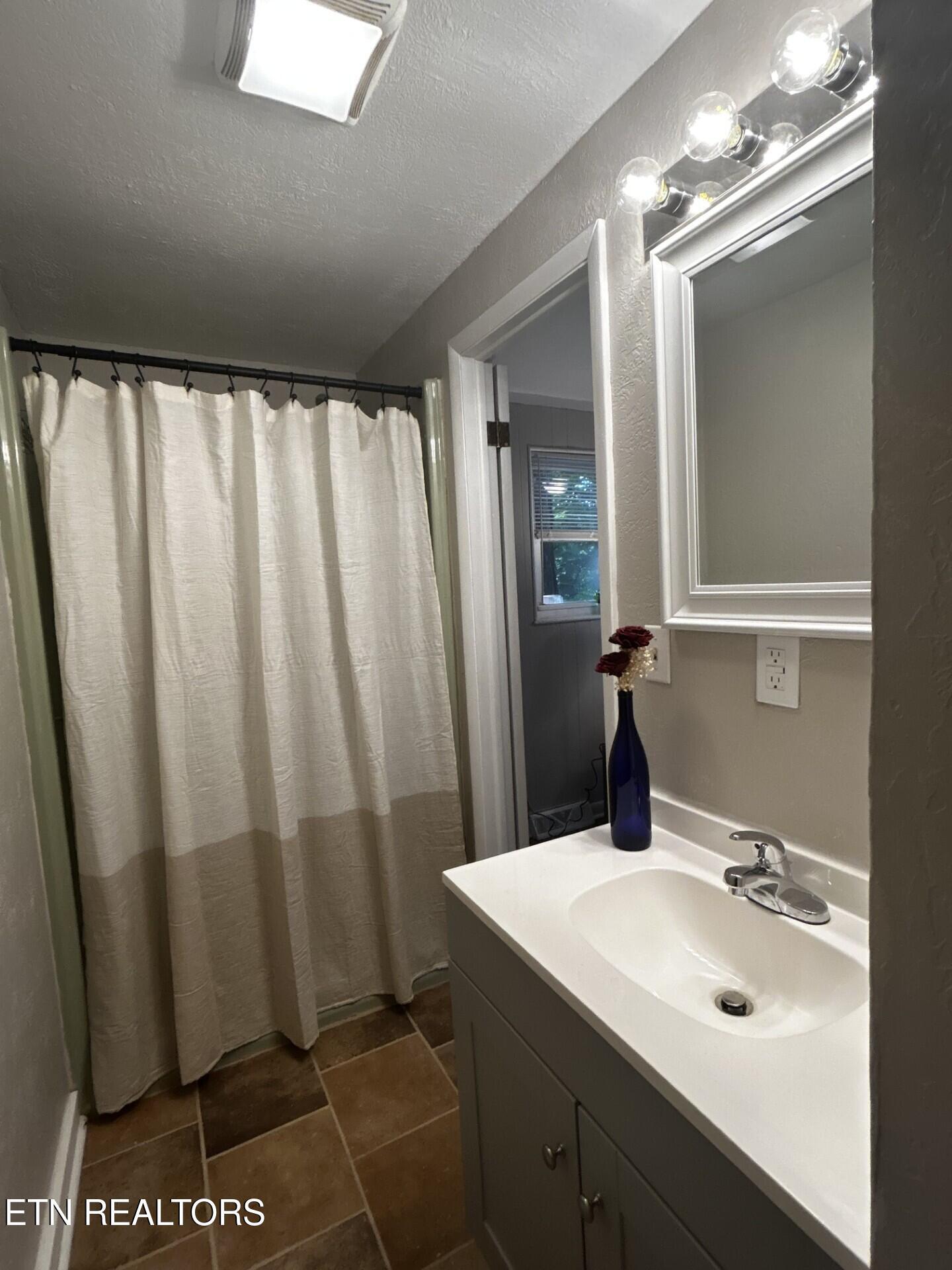 Norris Lake Real Estate - Image# 33