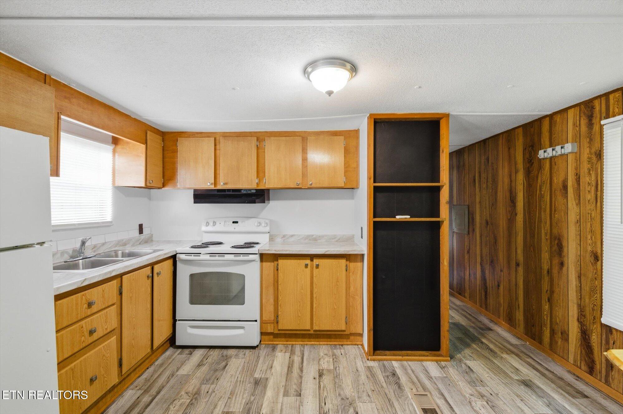 Norris Lake Real Estate - Image# 29