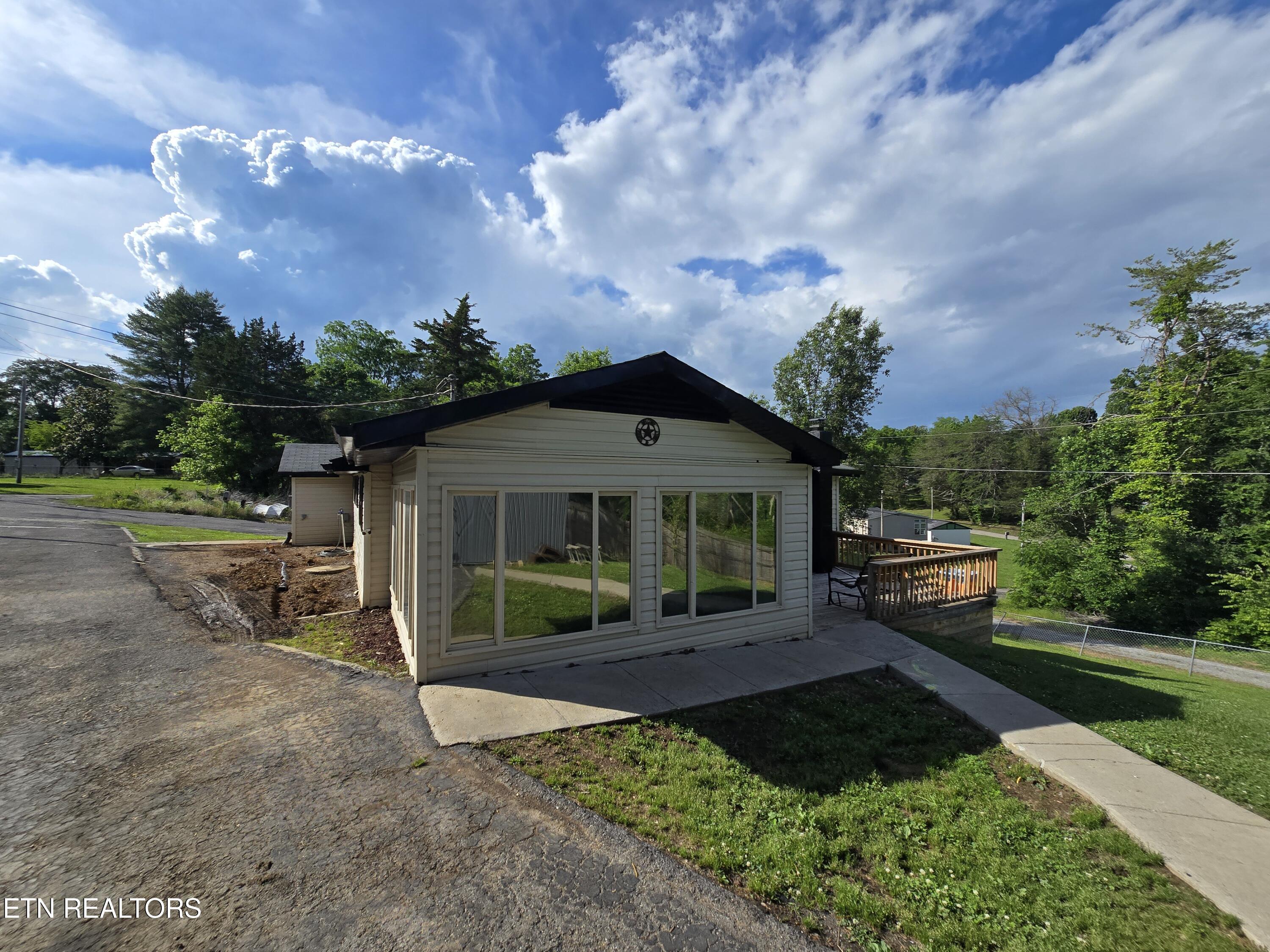 Norris Lake Real Estate - Image# 2