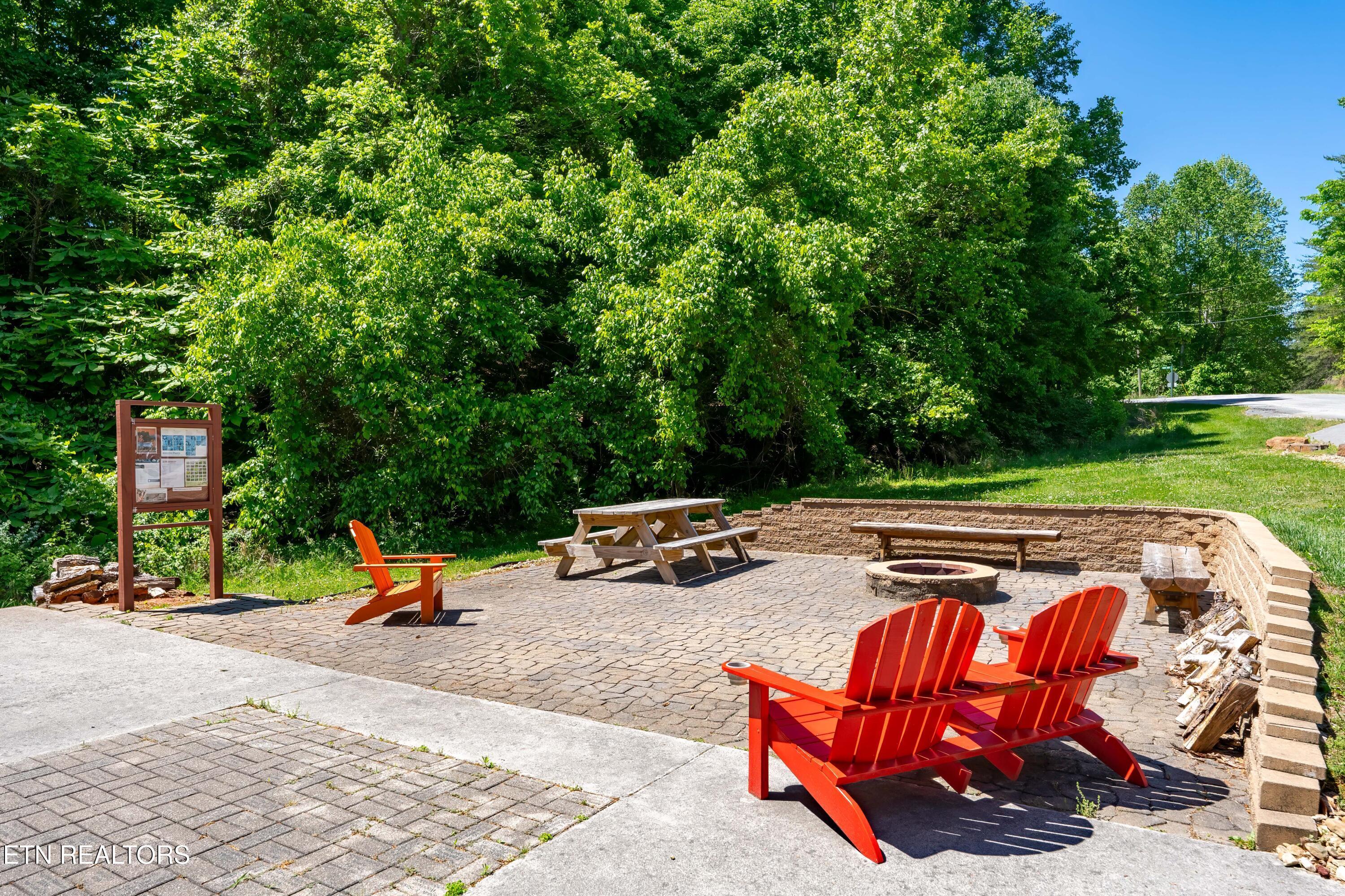 1738 Mountain Shores Rd, New Tazewell, TN - Norris Lake Real Estate - Image# 39