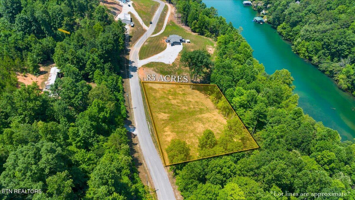 2321 Cove Pointe Rd, Lafollette, TN - Norris Lake Real Estate - Image# 5