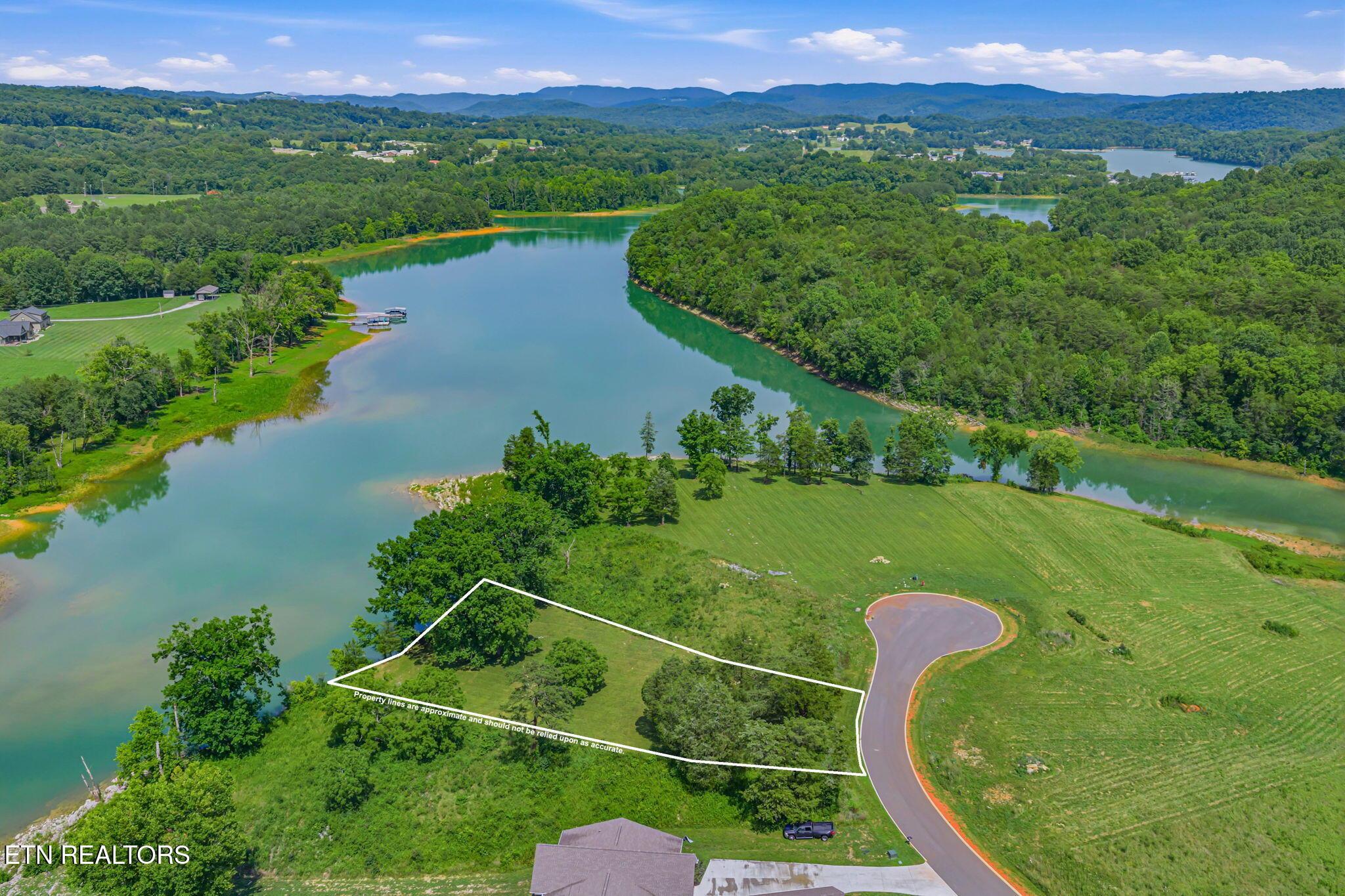 Waterfront Knoll, Sharps Chapel, TN - Norris Lake Real Estate - Image# 16