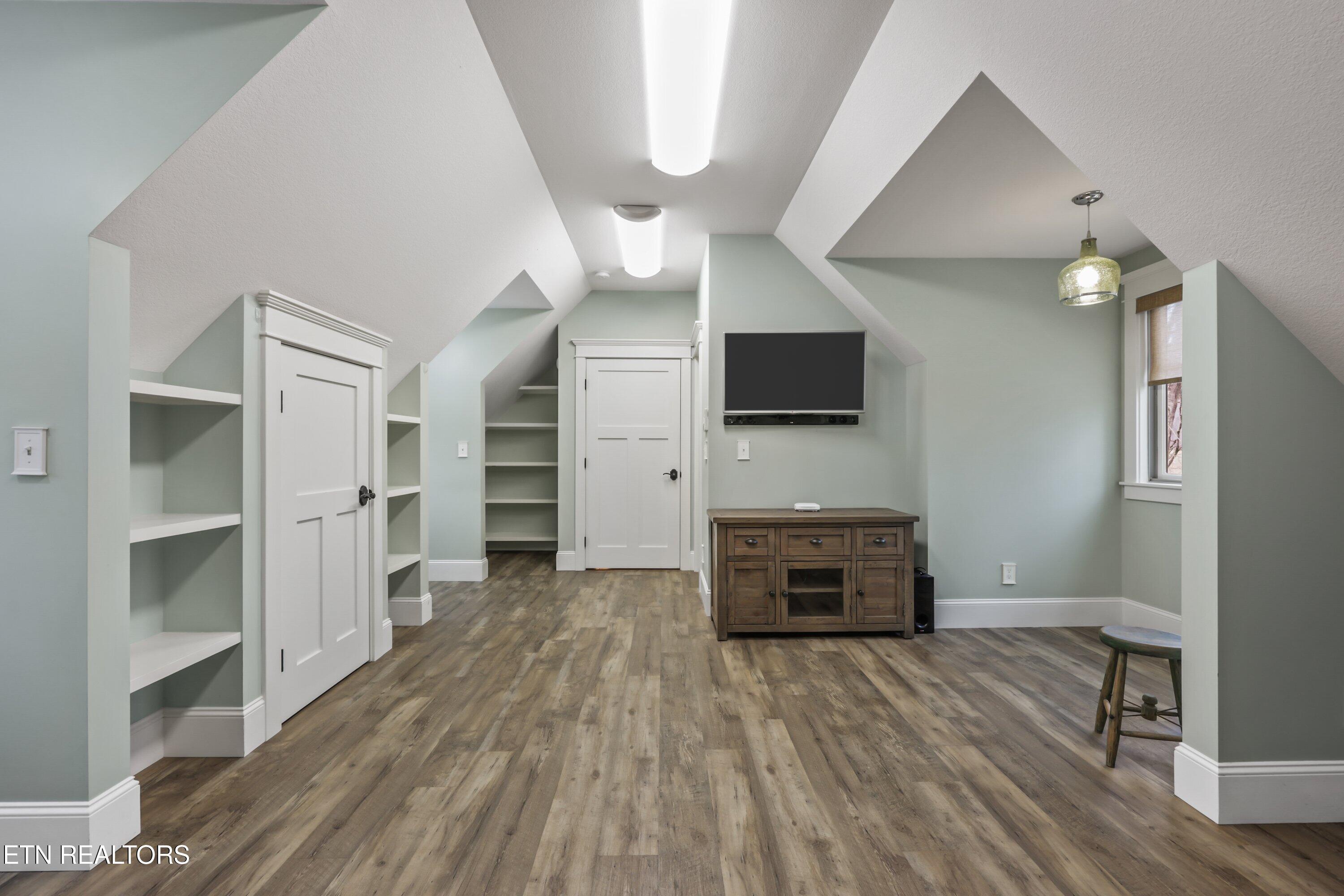 Norris Lake Real Estate - Image# 32
