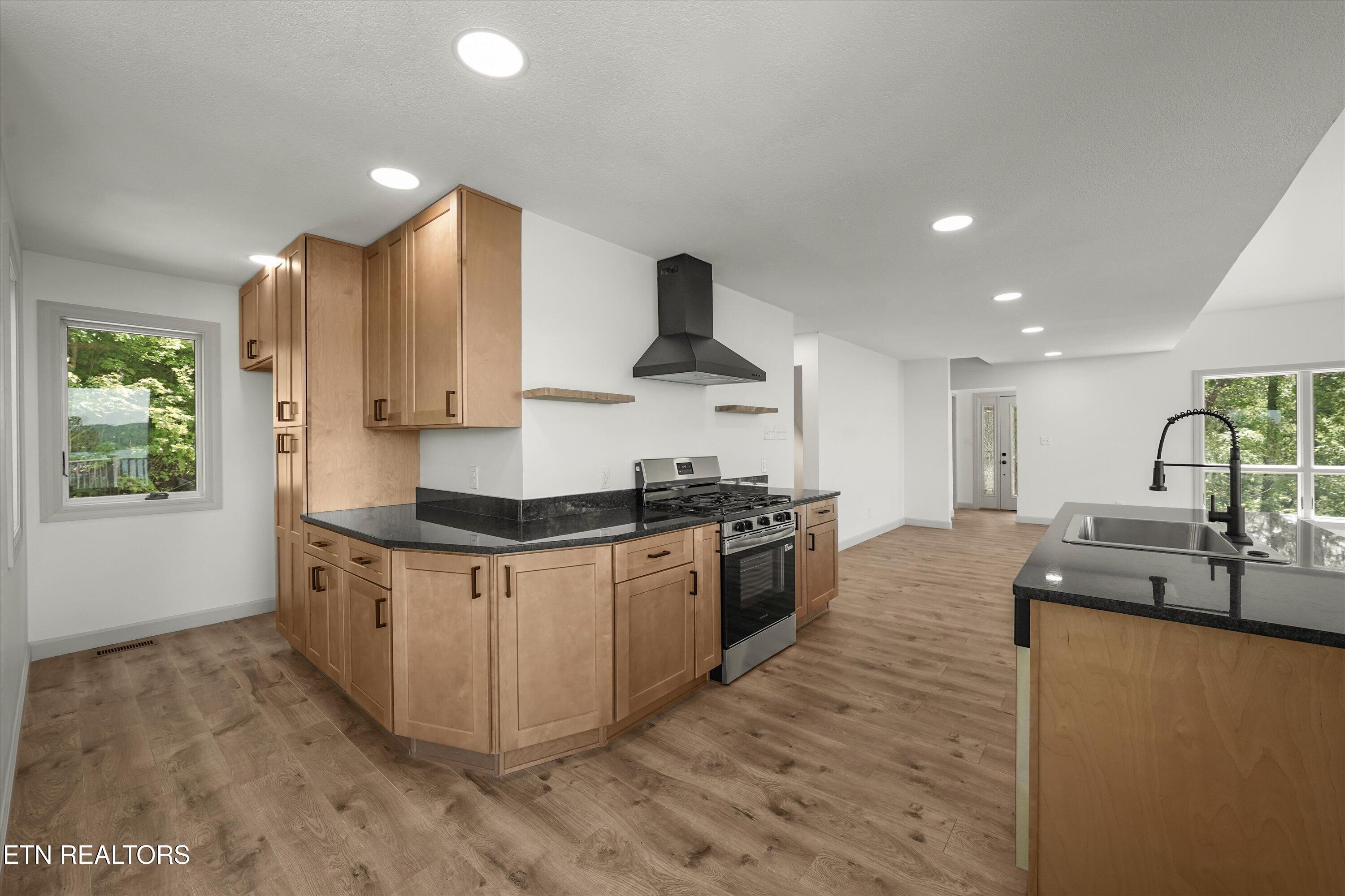 Norris Lake Real Estate - Image# 9