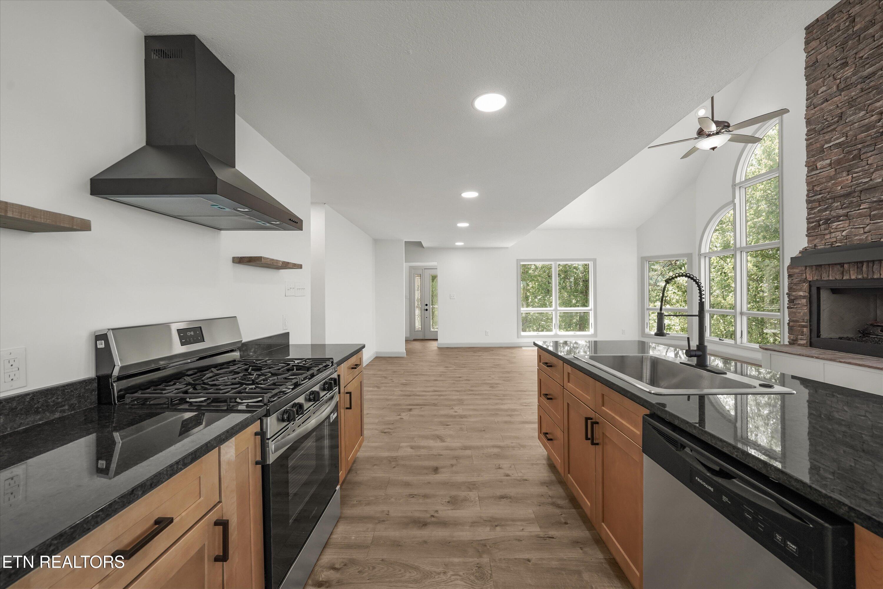 Norris Lake Real Estate - Image# 10