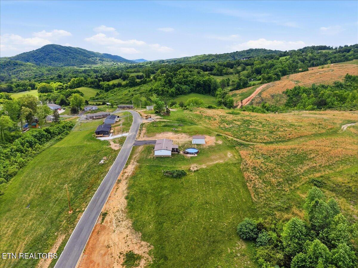 Norris Lake Real Estate - Image# 37