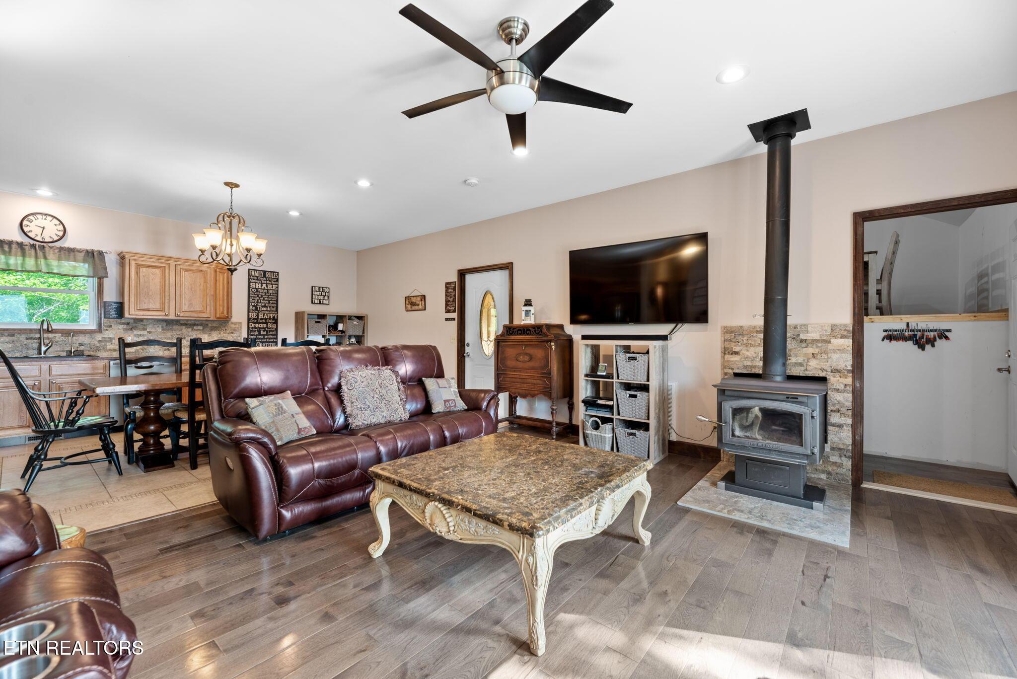 155 Island Rd, New Tazewell, TN - Norris Lake Real Estate - Image# 15