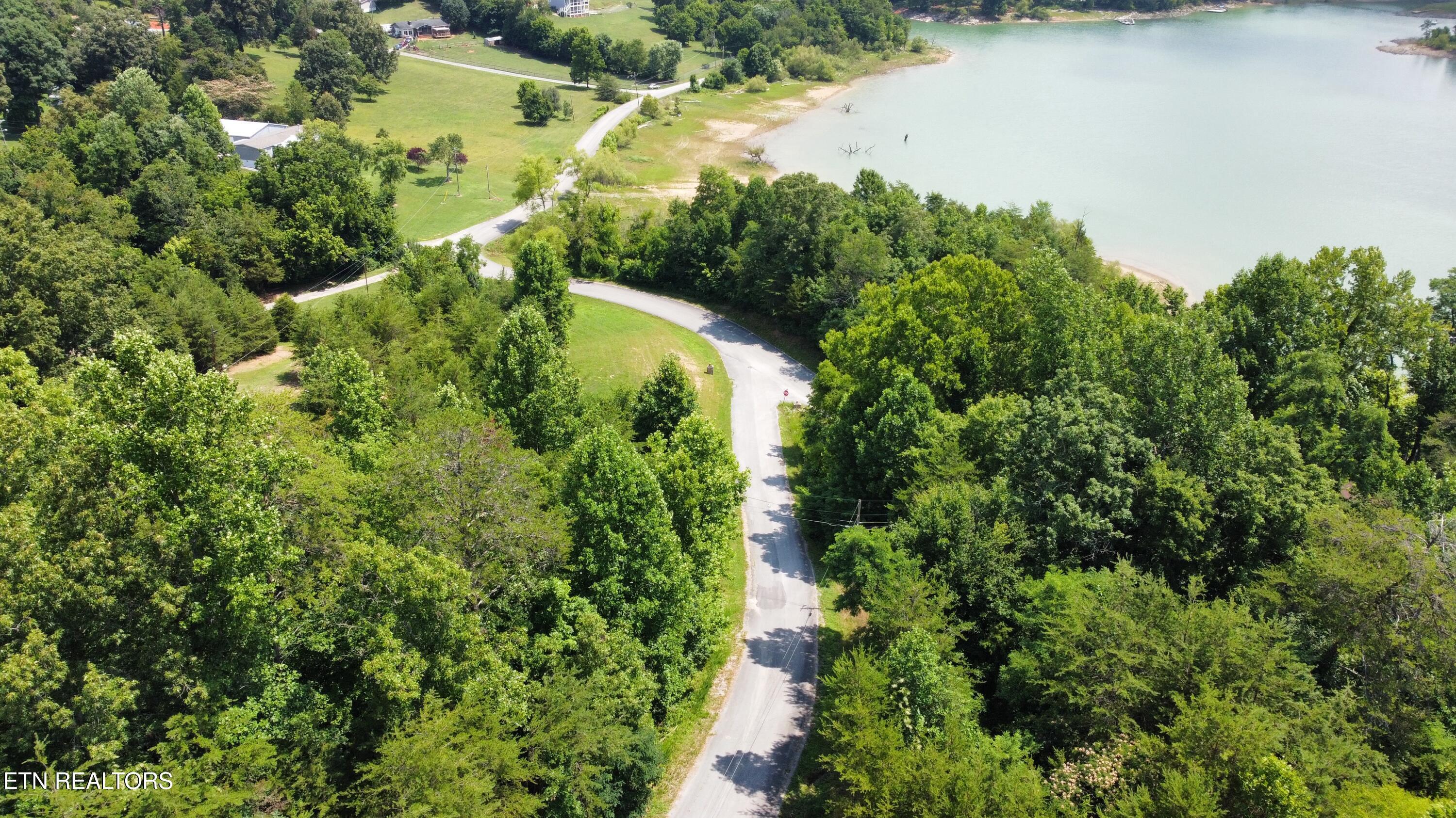 Hayden Drive, New Tazewell, TN - Norris Lake Real Estate - Image# 2