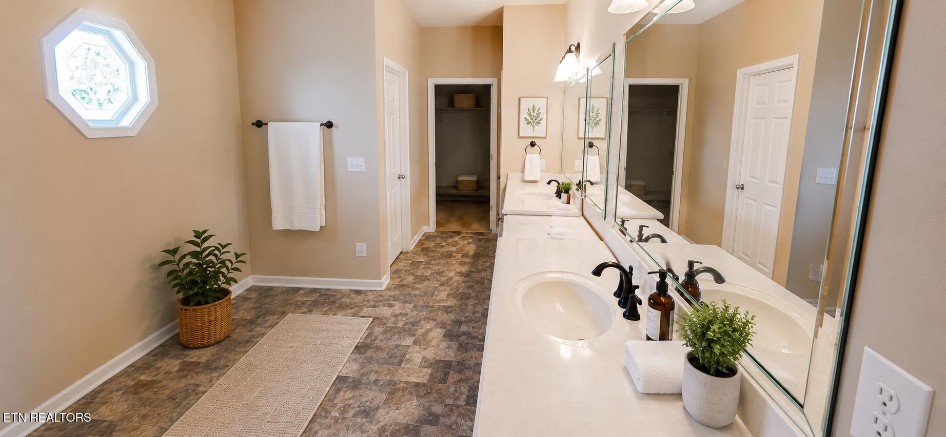 Norris Lake Real Estate - Image# 25