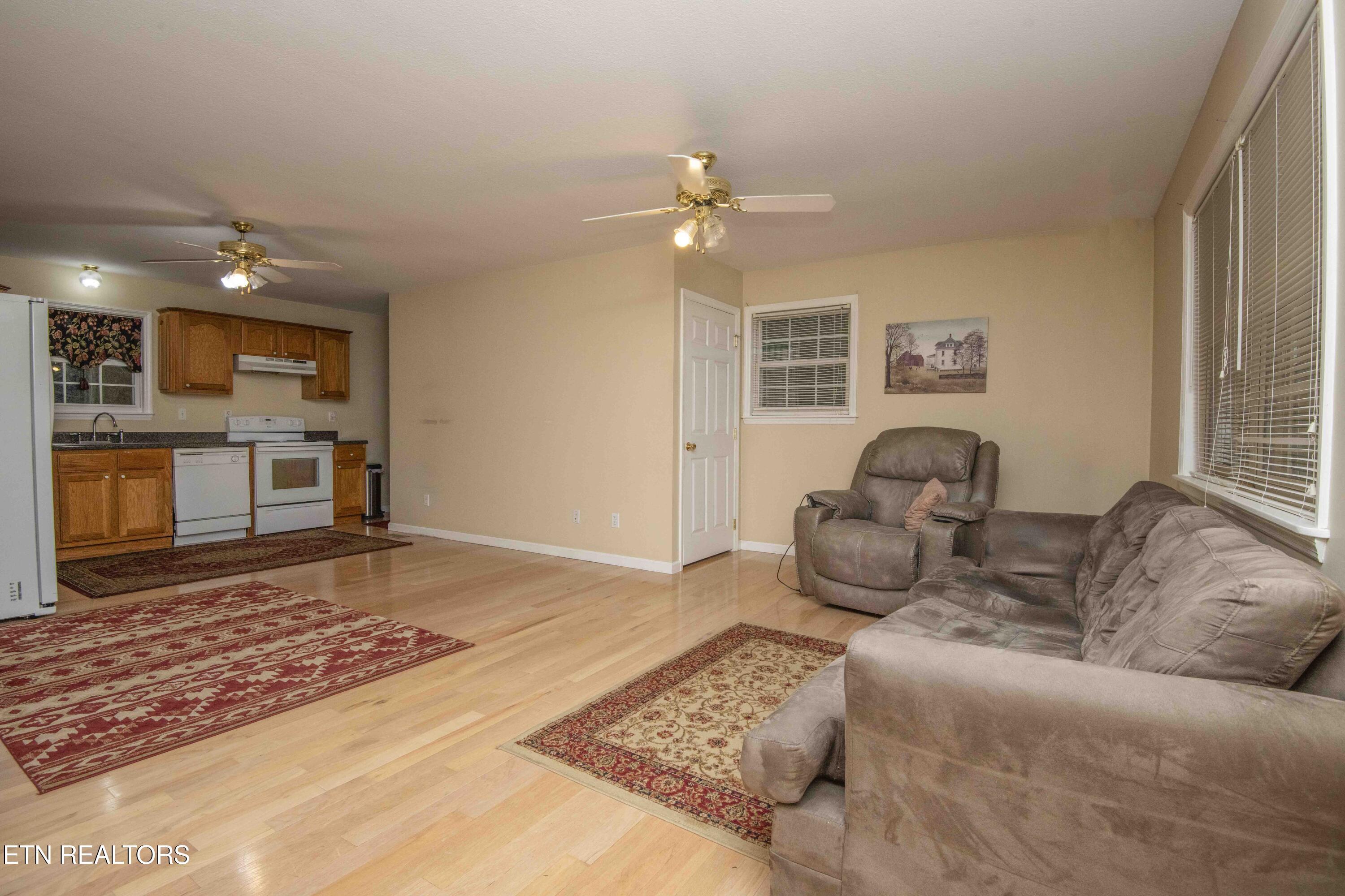 Norris Lake Real Estate - Image# 9