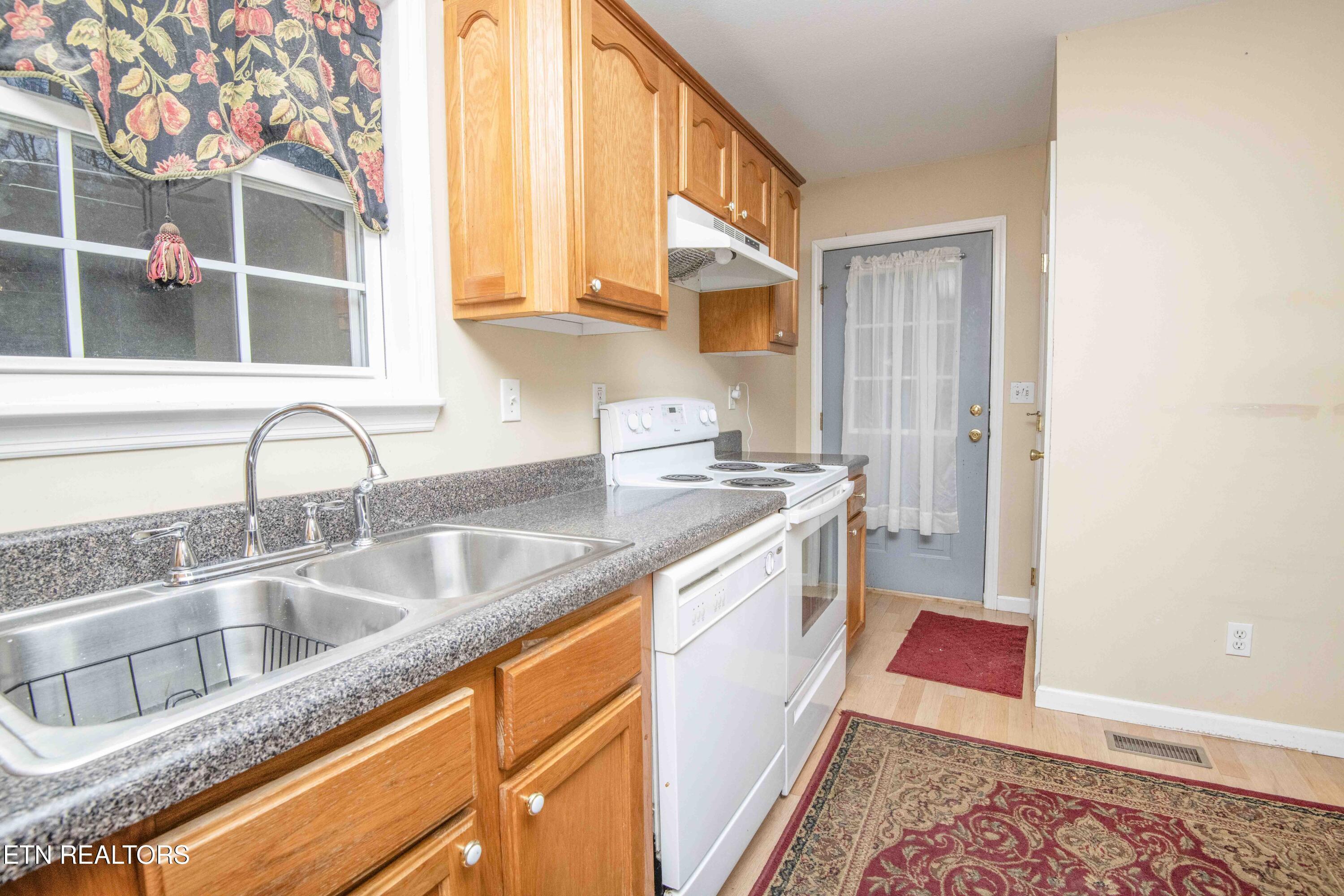 Norris Lake Real Estate - Image# 15