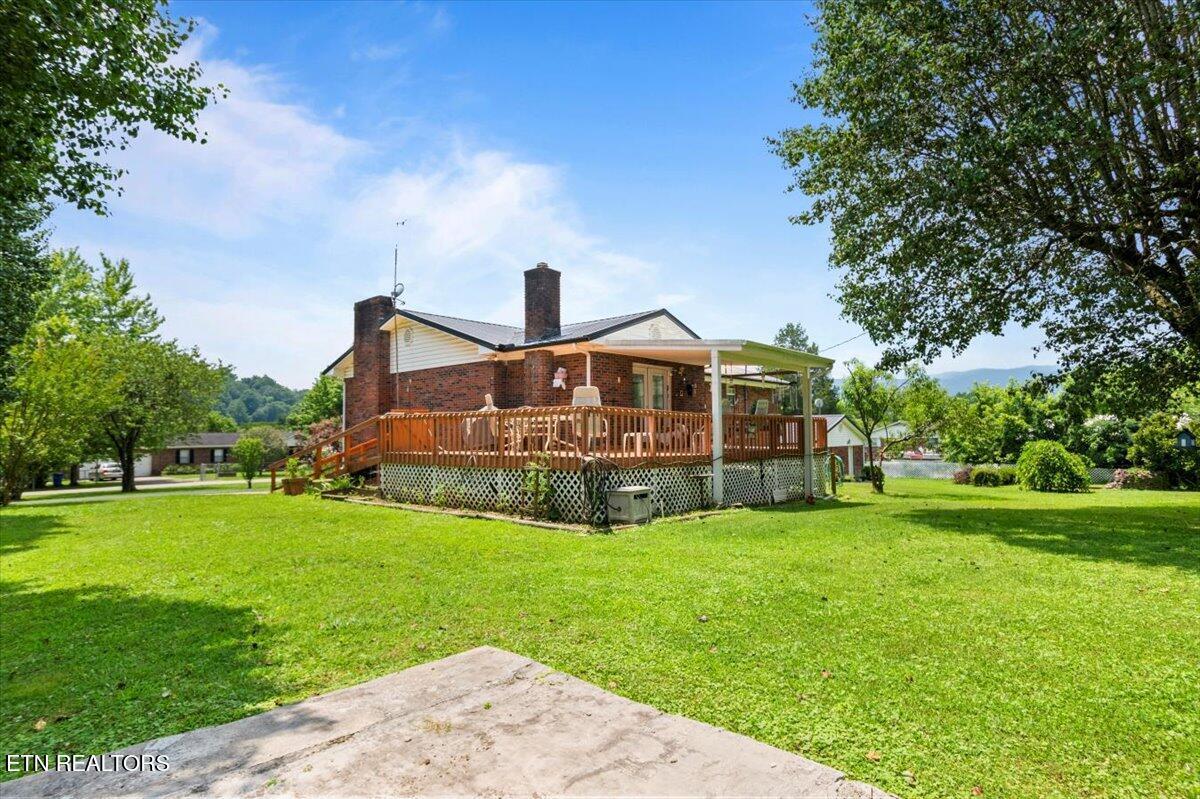 116 Oak St, Jacksboro, TN - Norris Lake Real Estate - Image# 54