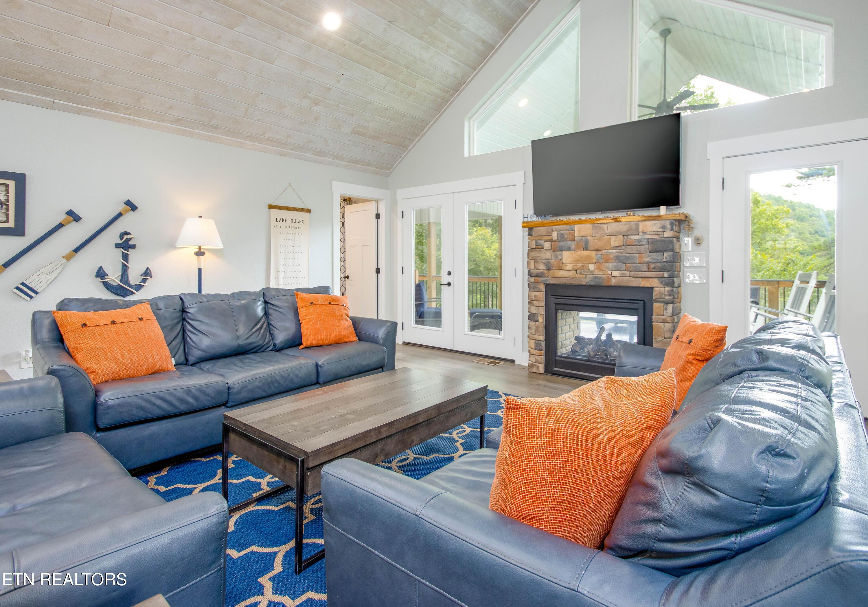 734 Waterfront Tr, Lafollette, TN - Norris Lake Real Estate - Image# 7