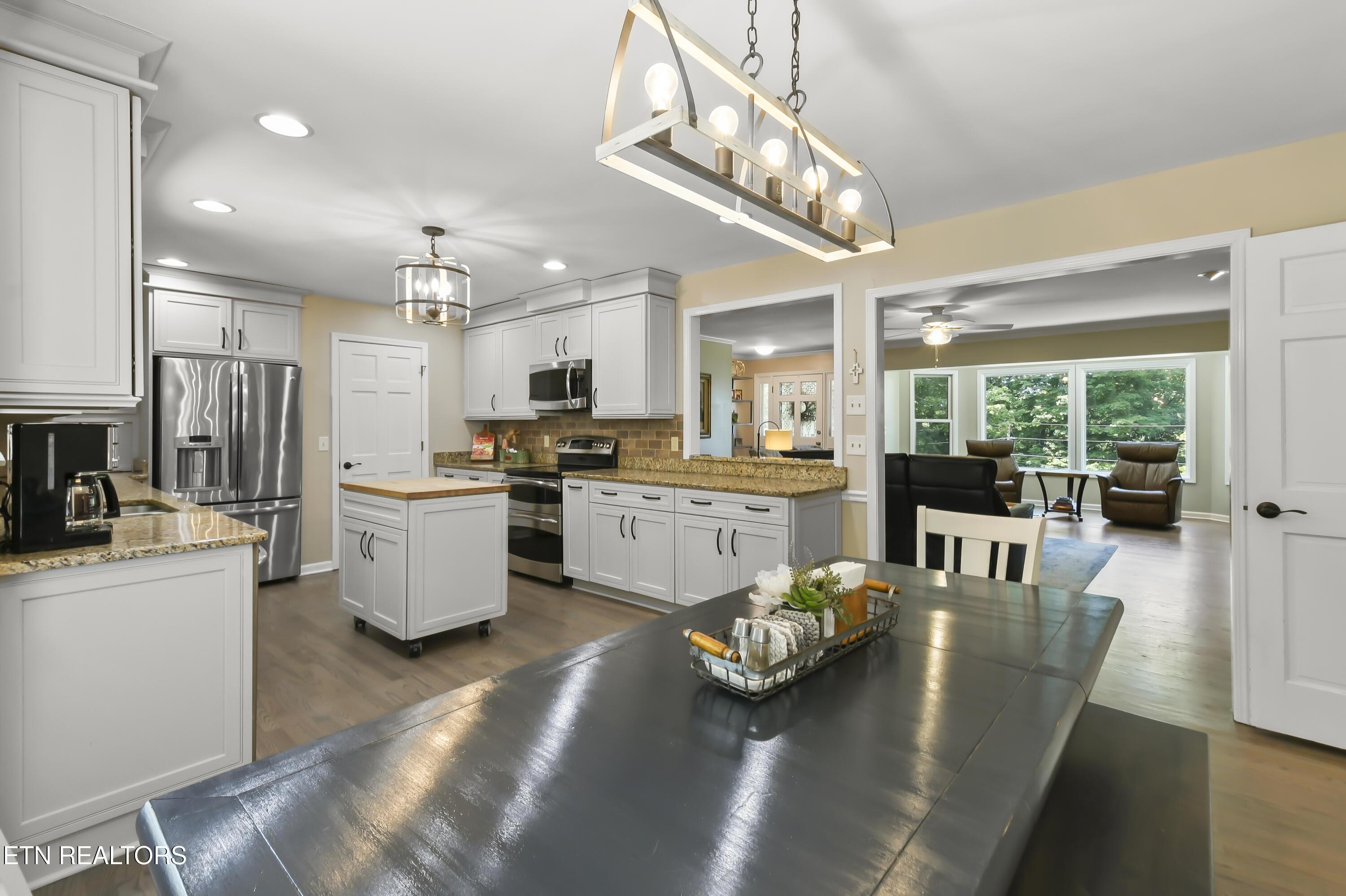 1517 Deerfield Way, Lafollette, TN - Norris Lake Real Estate - Image# 30