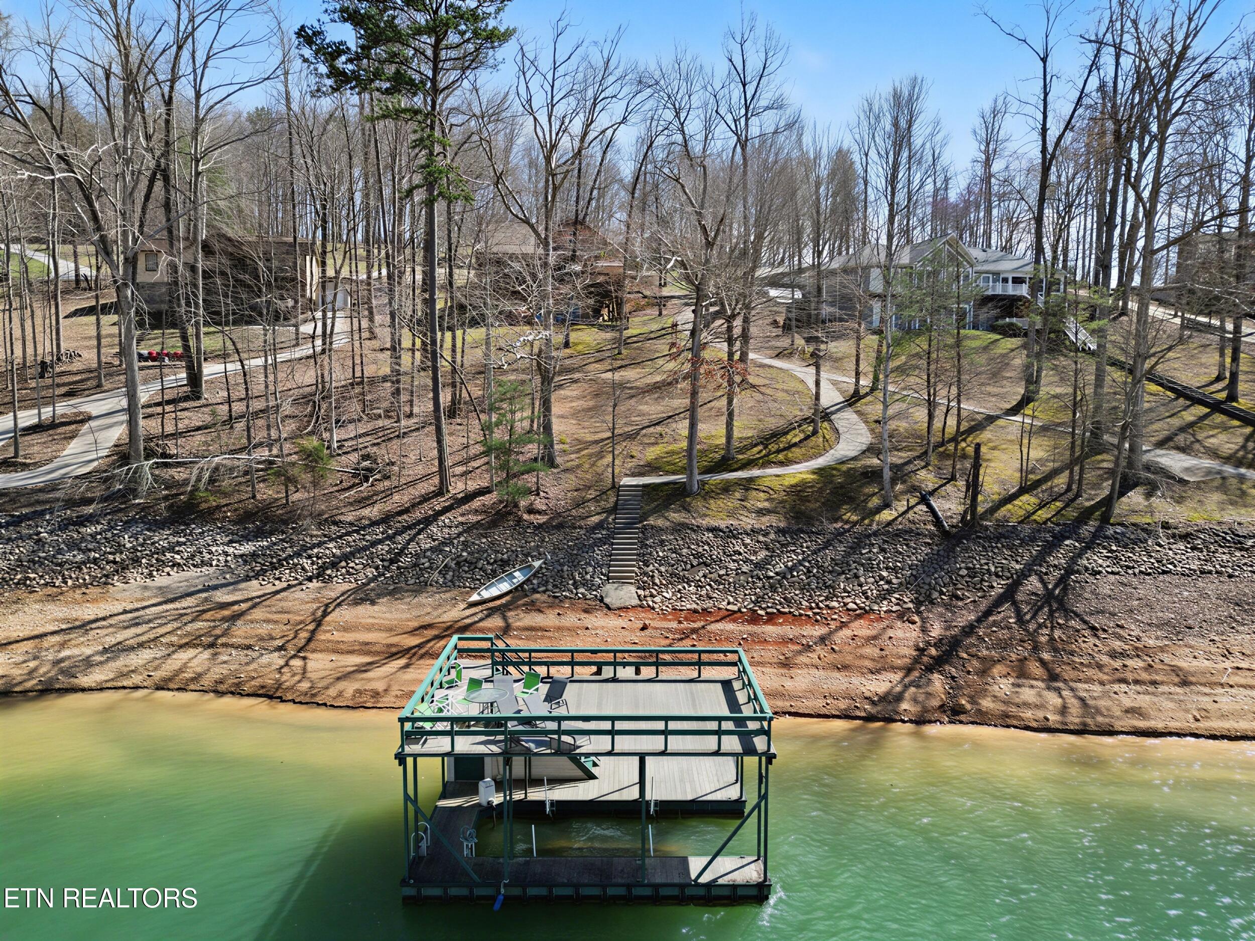 1447 Cove Pointe Rd, Lafollette, TN - Norris Lake Real Estate - Image# 12