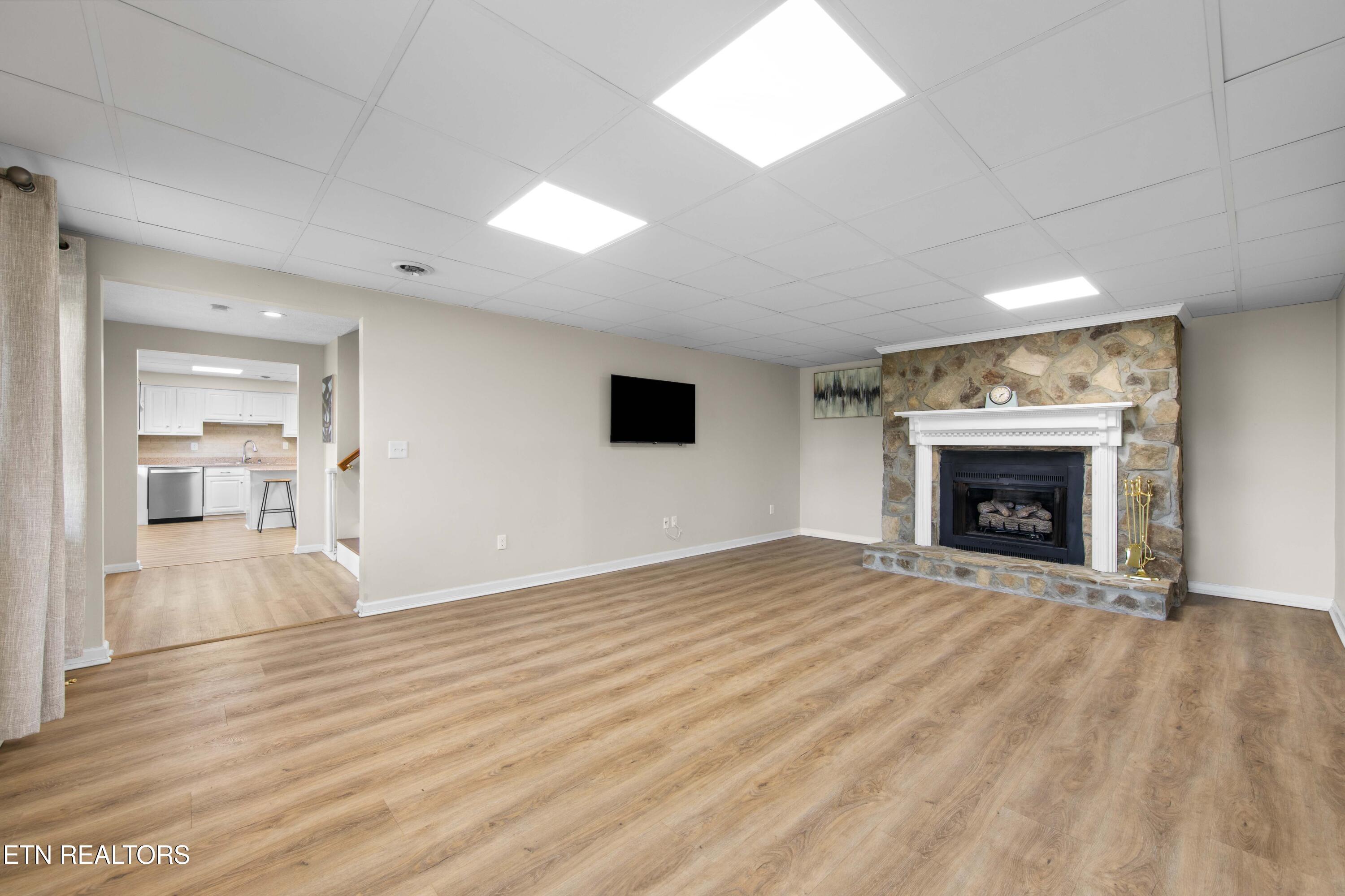 186 Broyles Drive, Caryville, TN - Norris Lake Real Estate - Image# 4