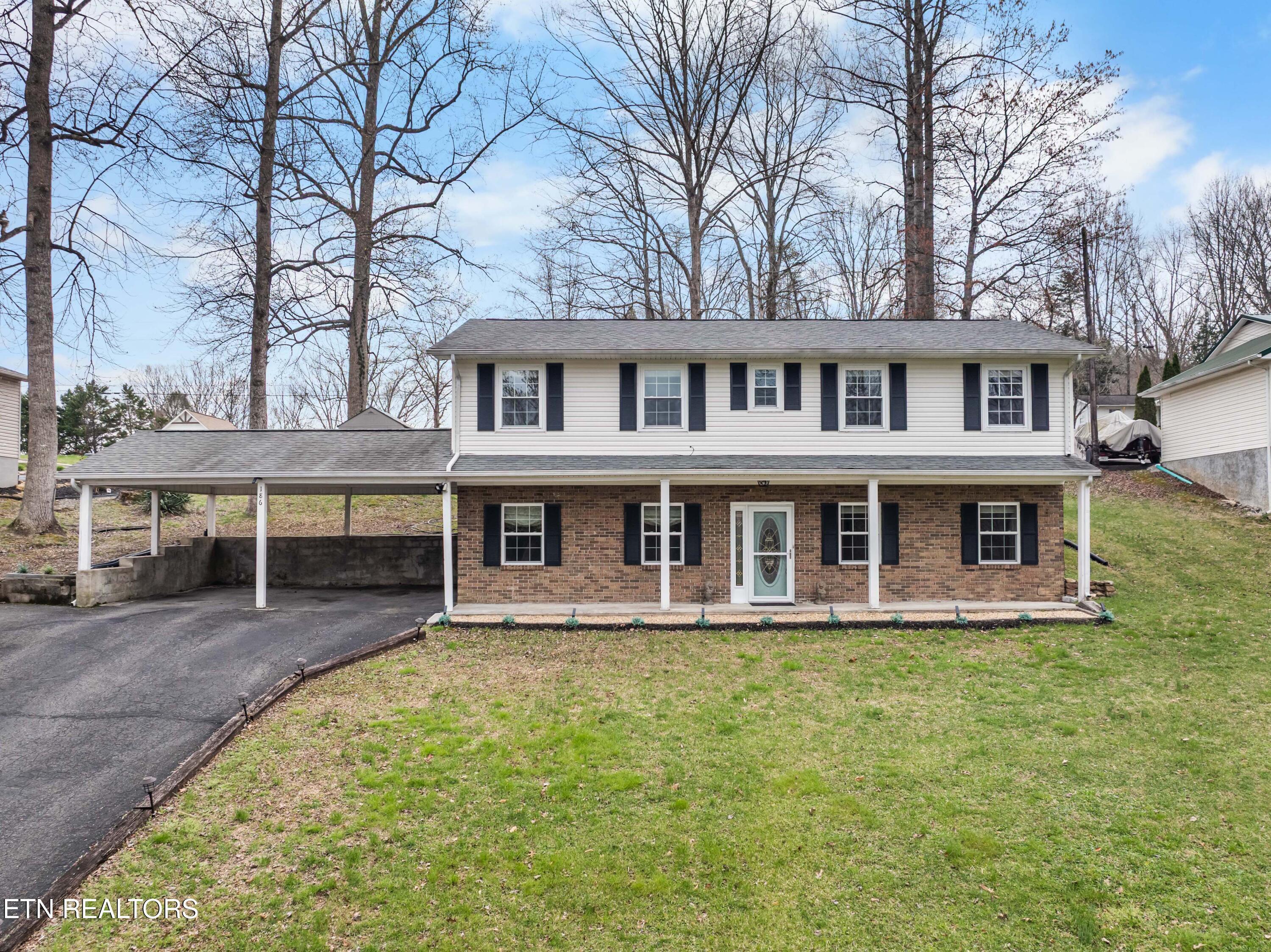 186 Broyles Drive, Caryville, TN - Norris Lake Real Estate - Image# 1