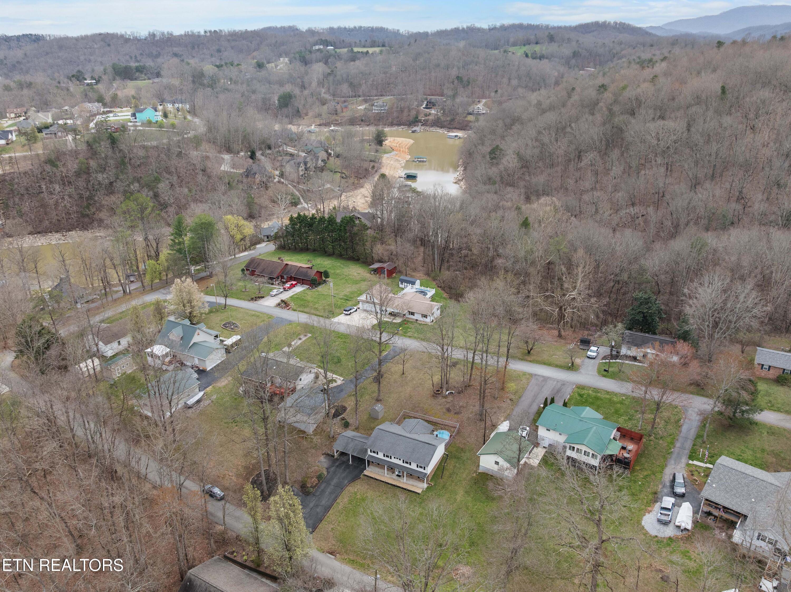 186 Broyles Drive, Caryville, TN - Norris Lake Real Estate - Image# 34