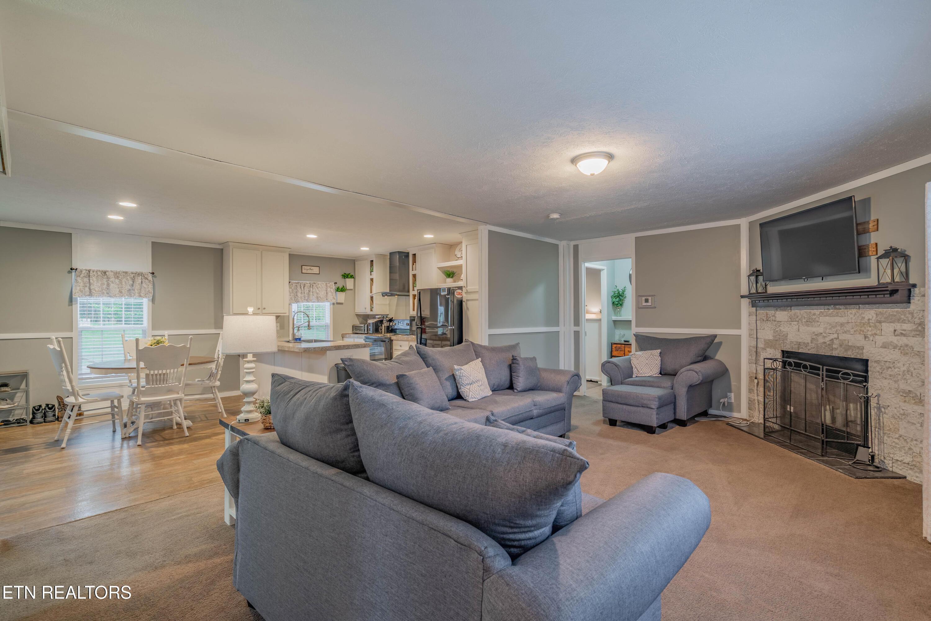 120 Sweet St, New Tazewell, TN - Norris Lake Real Estate - Image# 13