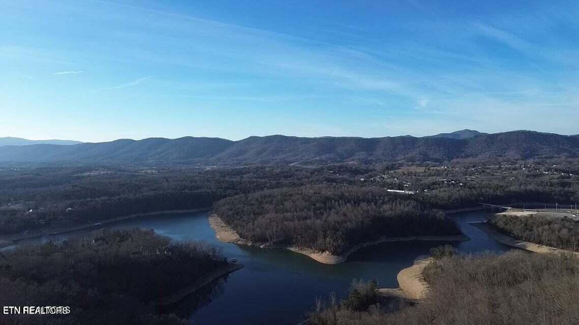 Norris Lake Real Estate - Image# 8