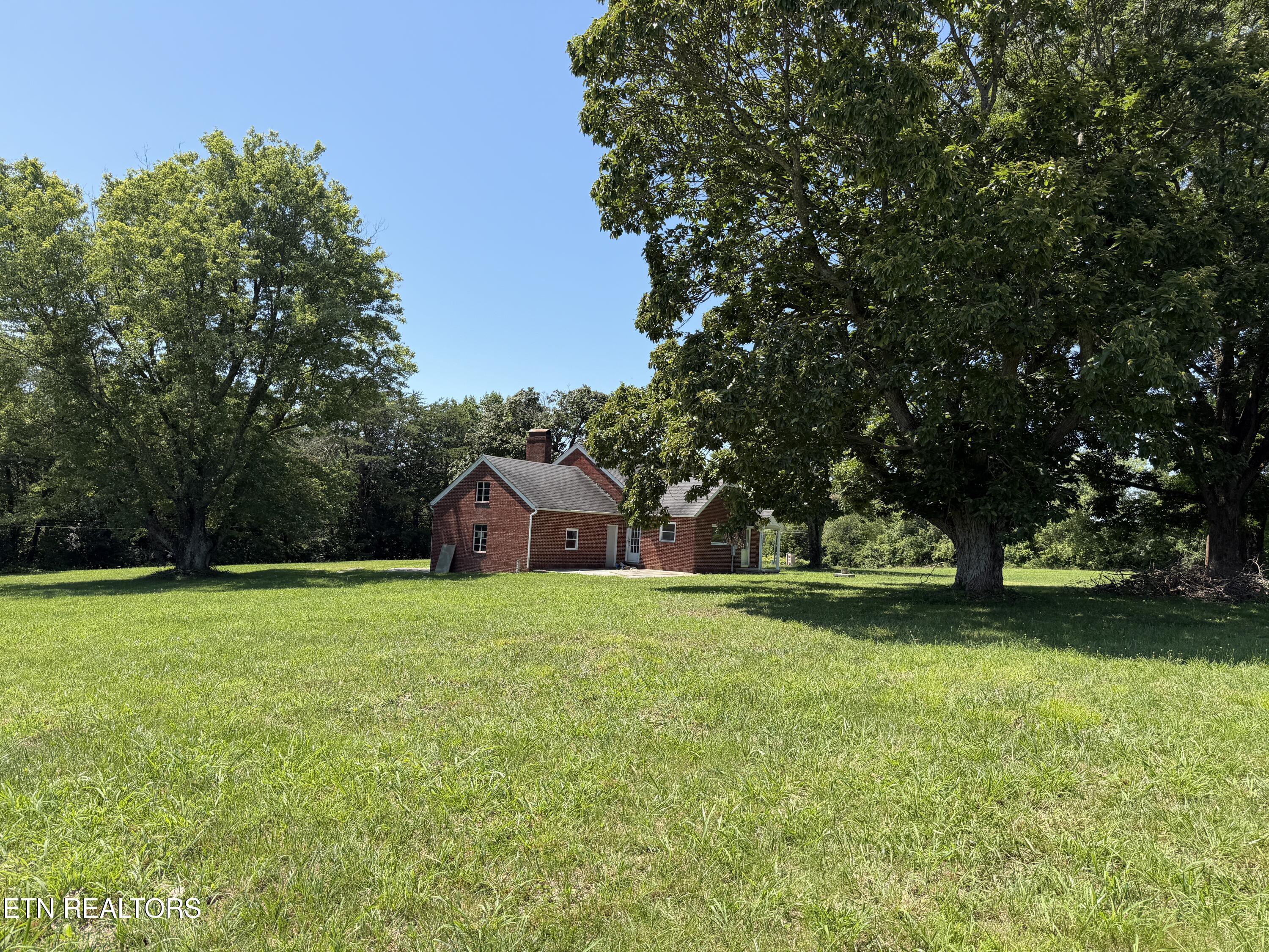 510 S Broad St, New Tazewell, TN - Norris Lake Real Estate - Image# 10