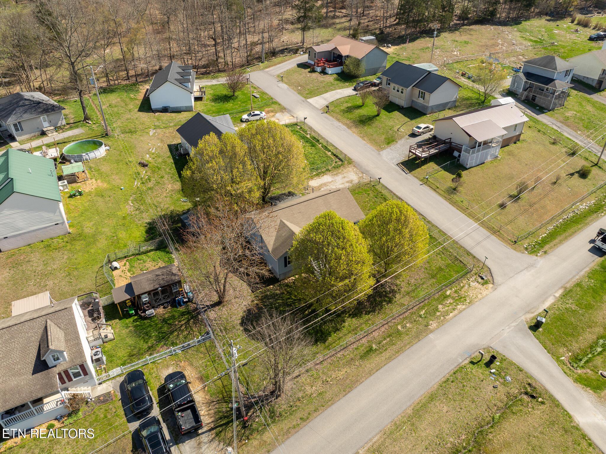 109 Miles Lane, Lafollette, TN - Norris Lake Real Estate - Image# 35