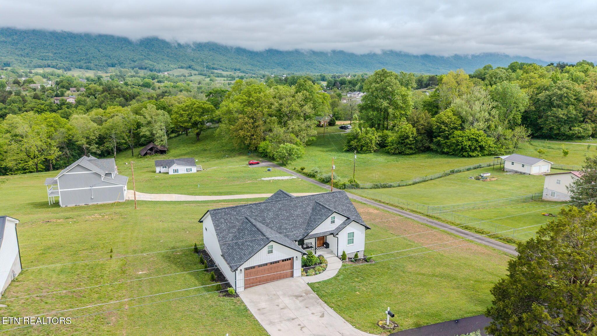 214 Morton Rd, Lafollette, TN - Norris Lake Real Estate - Image# 34