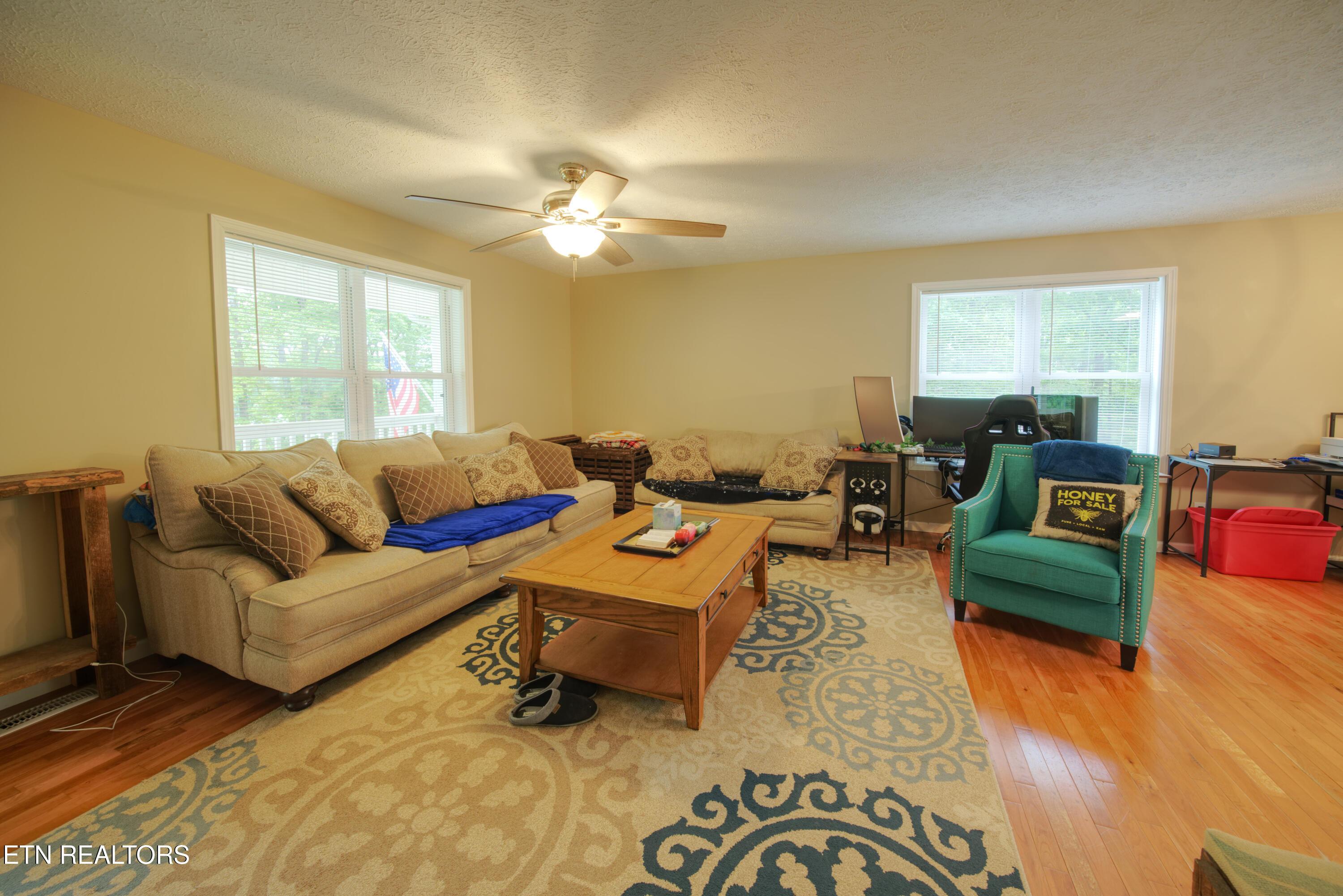 Norris Lake Real Estate - Image# 3