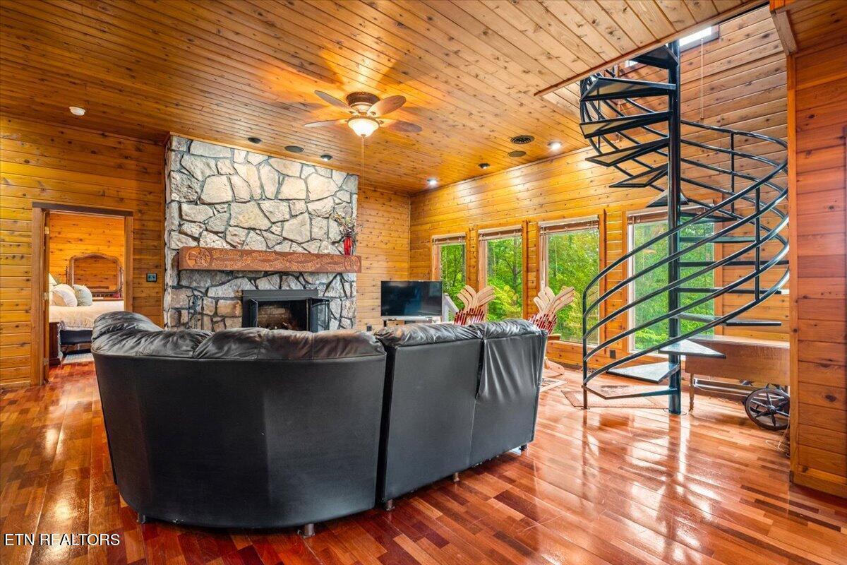 Norris Lake Real Estate - Image# 23