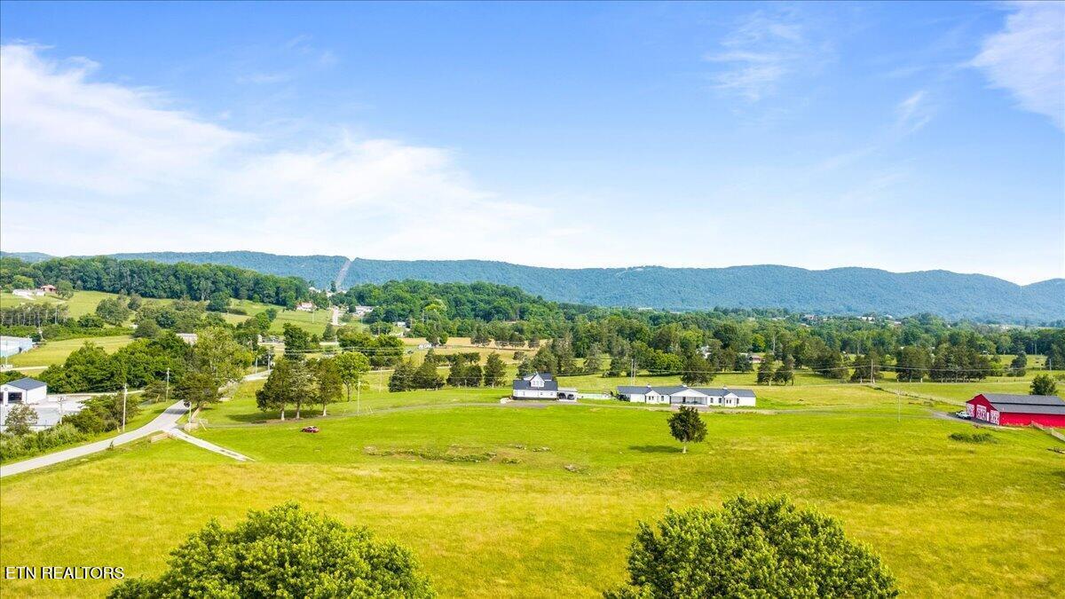 819 Island Ford Rd, Jacksboro, TN - Norris Lake Real Estate - Image# 5