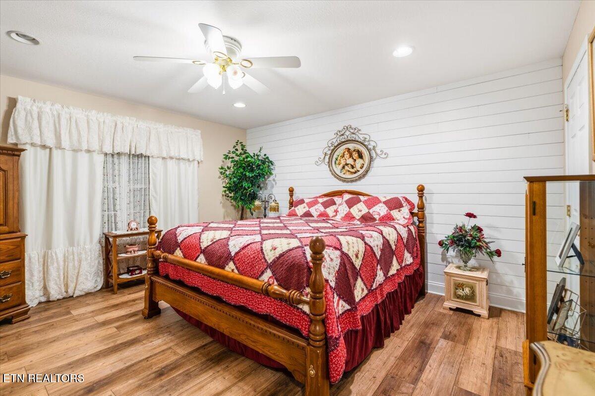 819 Island Ford Rd, Jacksboro, TN - Norris Lake Real Estate - Image# 34