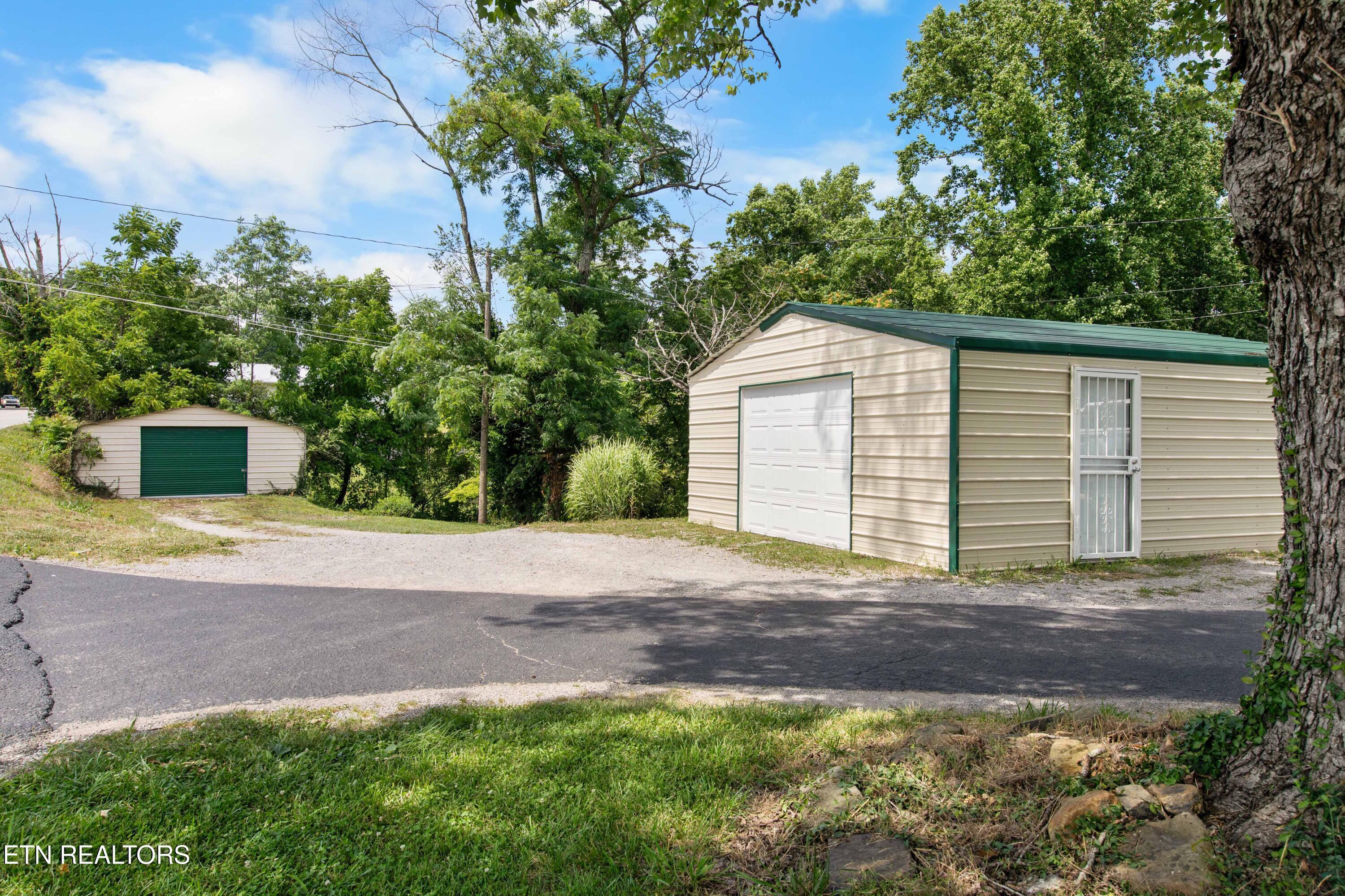 Norris Lake Real Estate - Image# 32