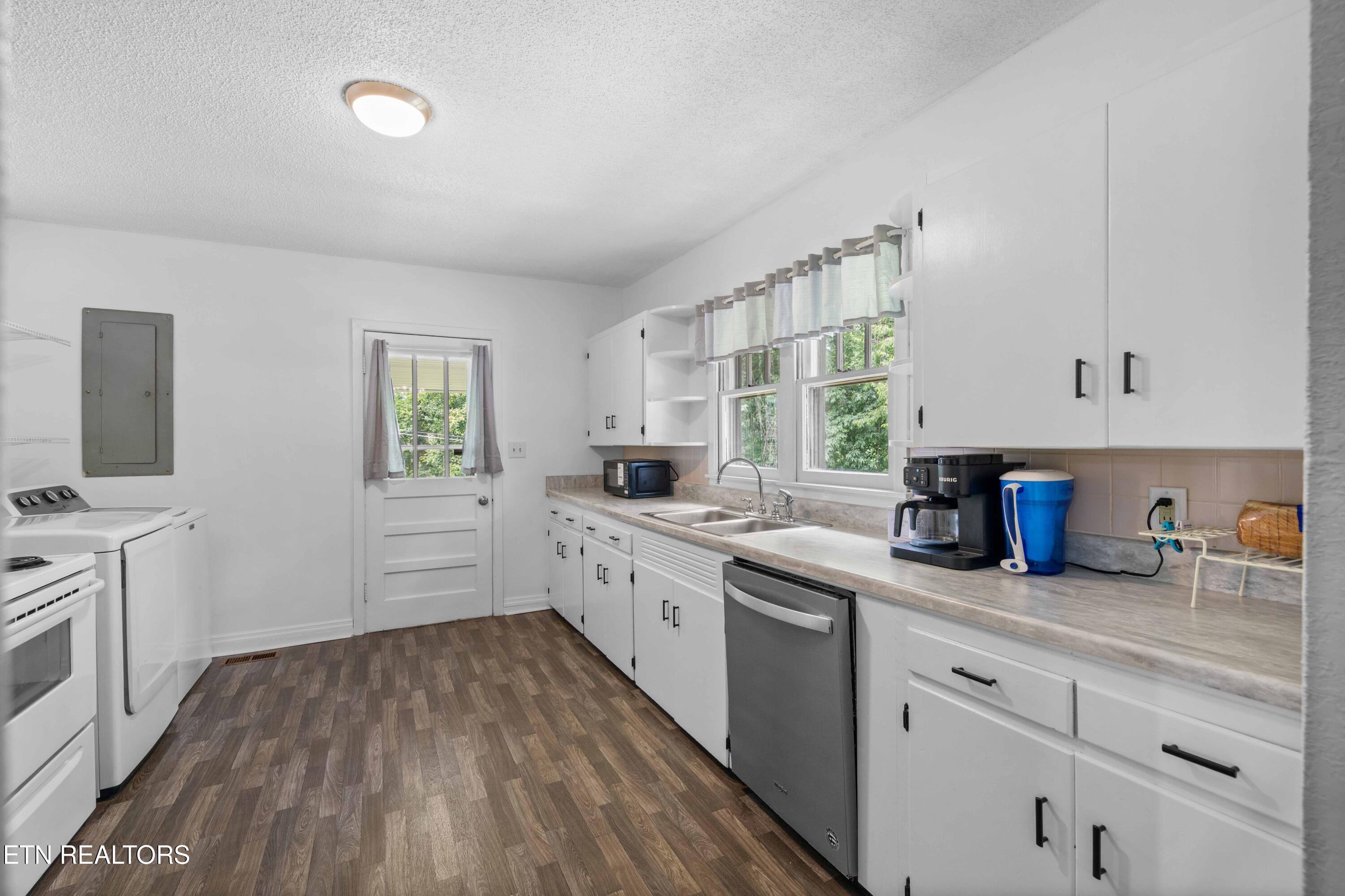 Norris Lake Real Estate - Image# 16