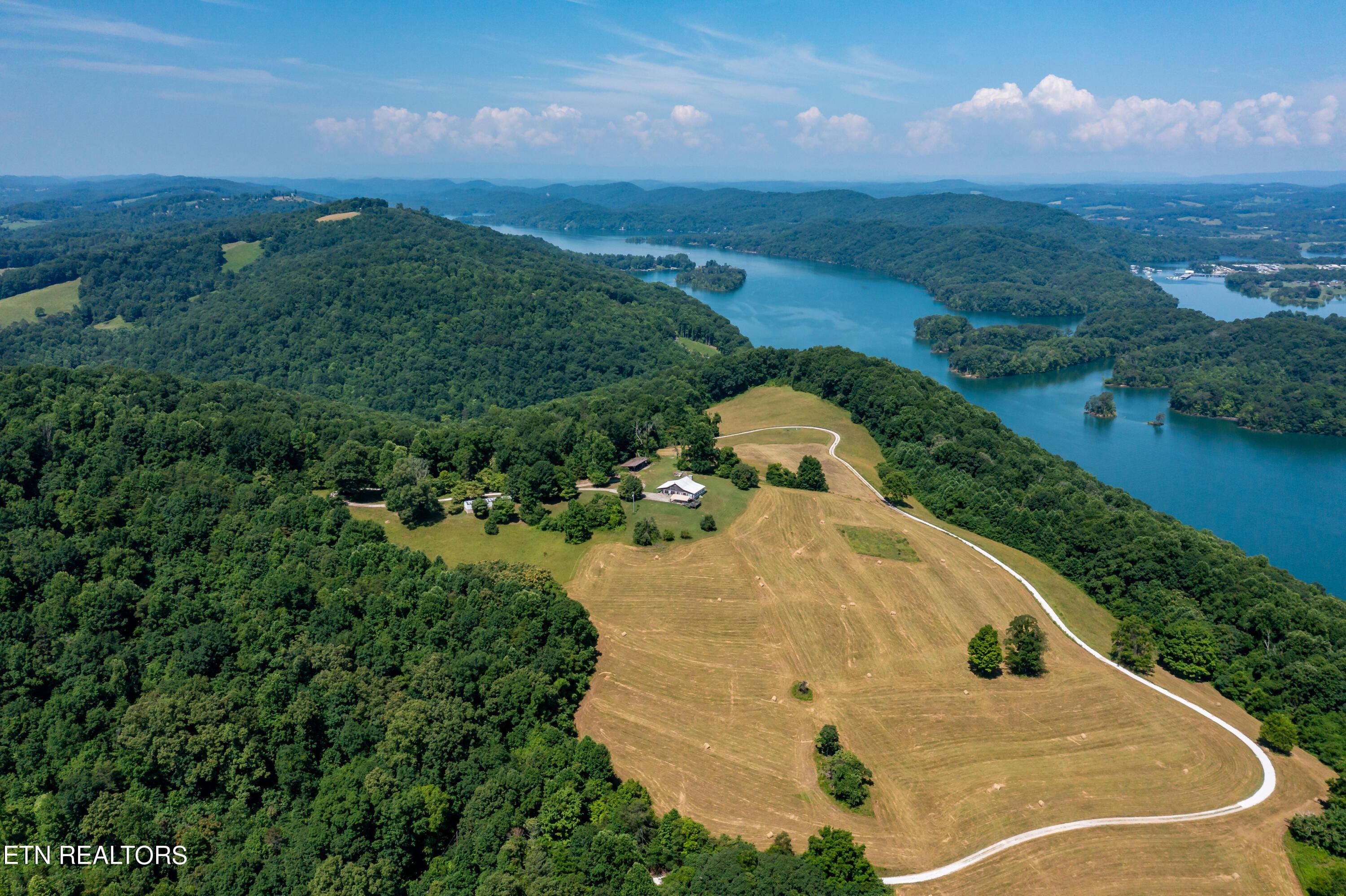 6485 Maynardville Hwy, Maynardville, TN - Norris Lake Real Estate - Image# 16