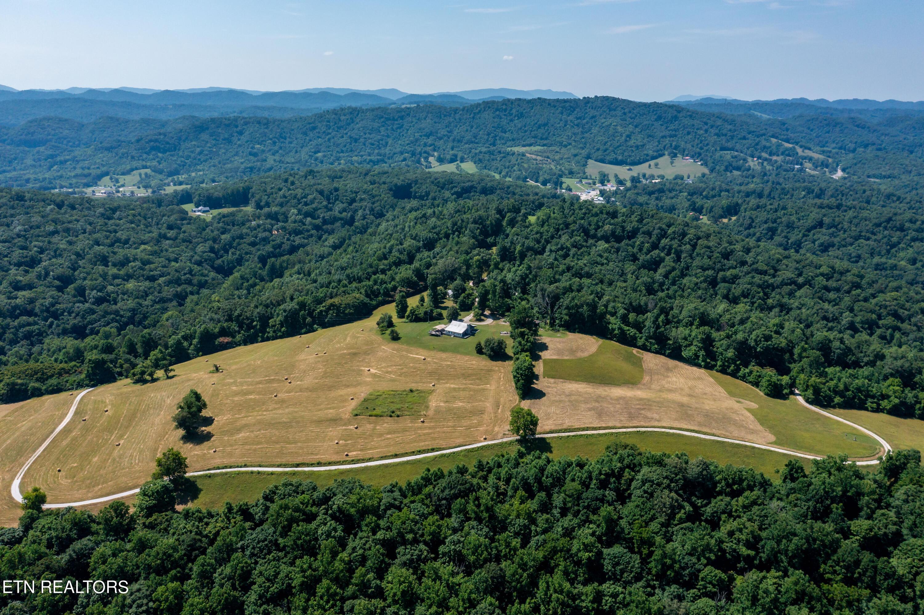6485 Maynardville Hwy, Maynardville, TN - Norris Lake Real Estate - Image# 23