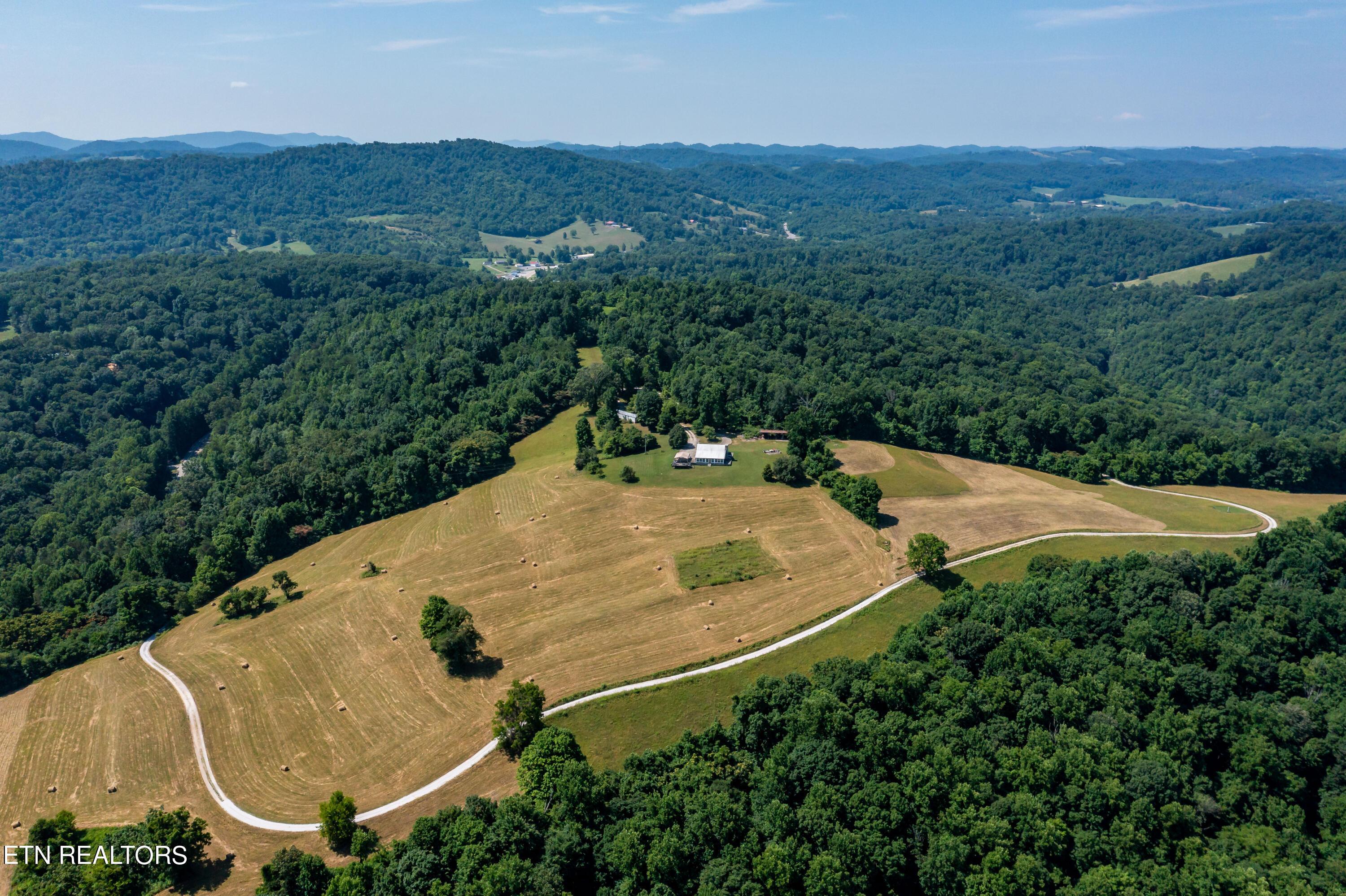 6485 Maynardville Hwy, Maynardville, TN - Norris Lake Real Estate - Image# 21