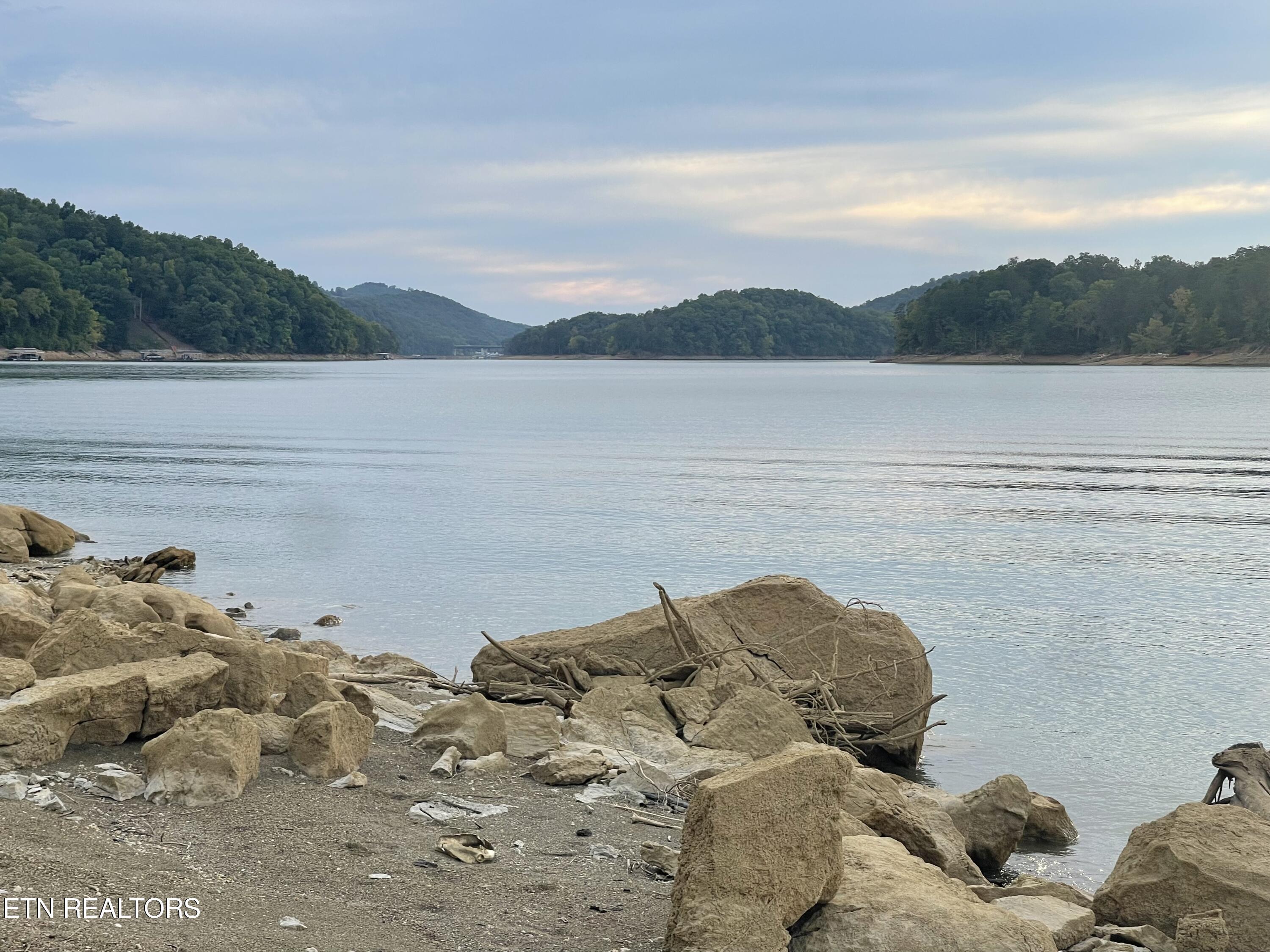 Norris Lake Real Estate - Image# 36