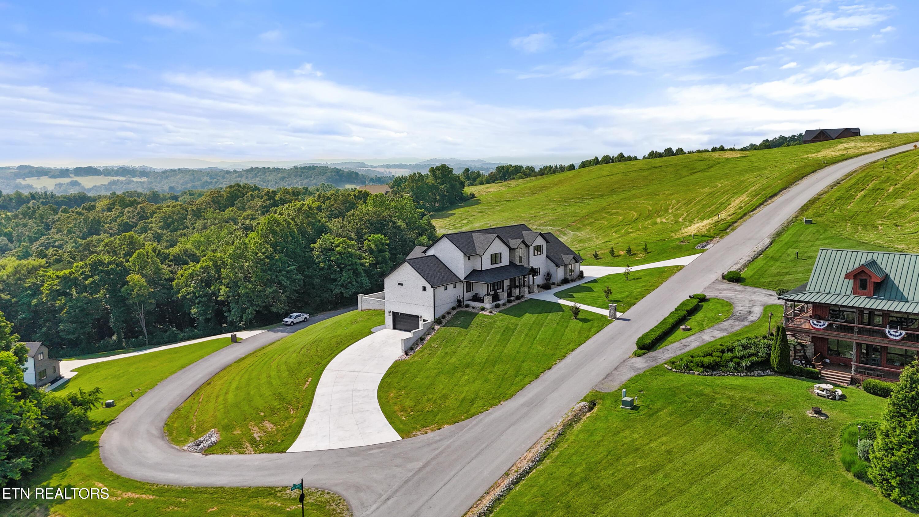 888 Smokey Quartz Blvd Blvd, New Tazewell, TN - Norris Lake Real Estate - Image# 11