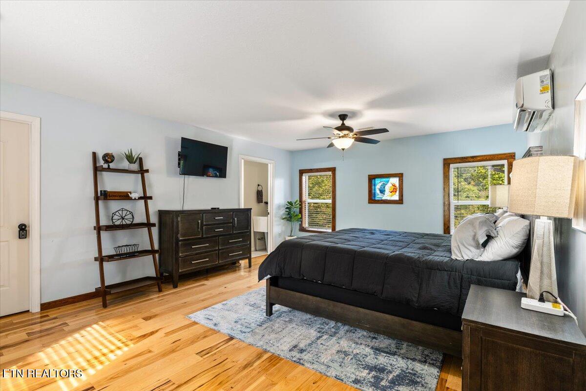 398 Perry Smith Lane, Caryville, TN - Norris Lake Real Estate - Image# 38